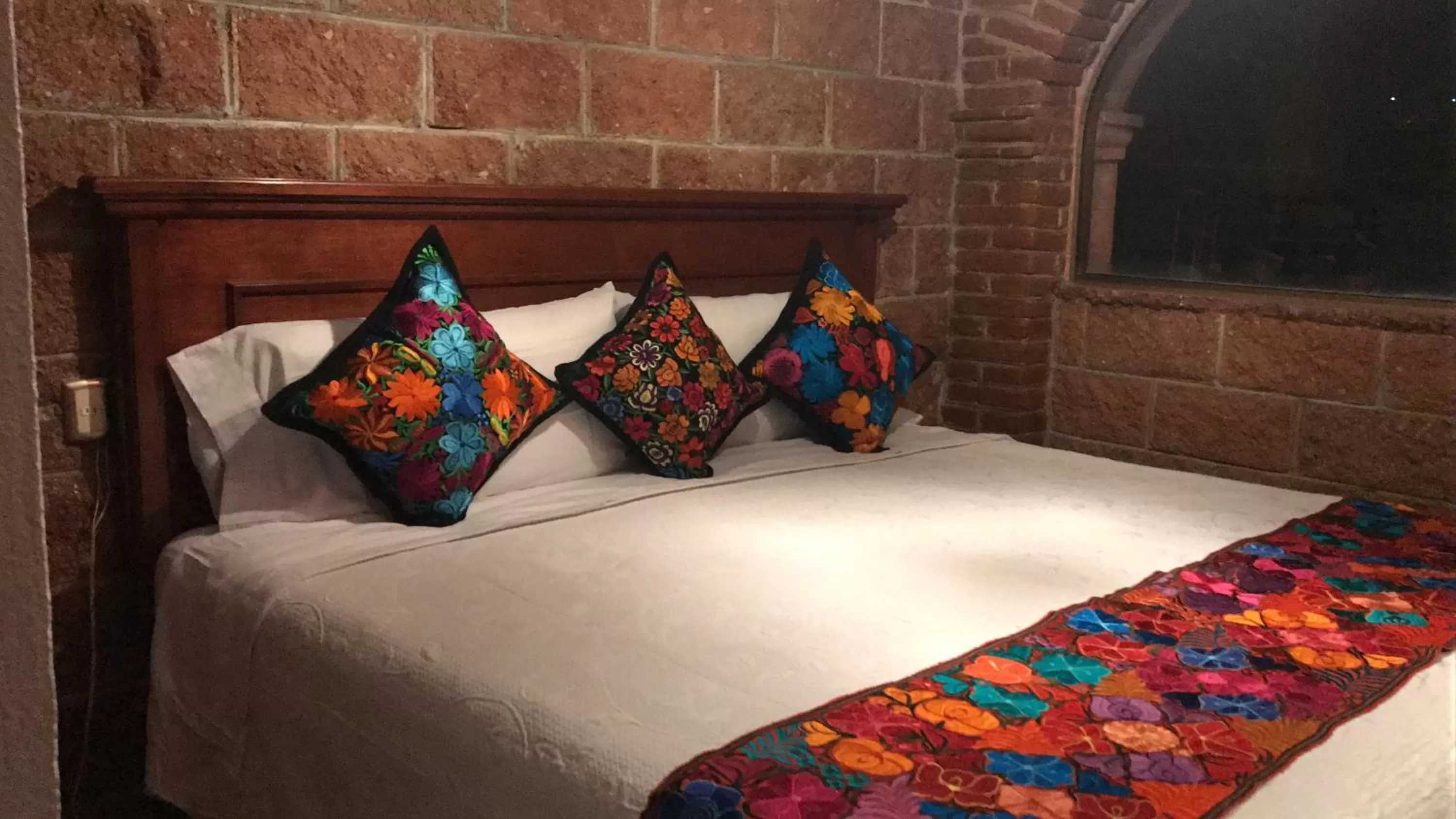 Bed in Del Centro Hotel Bernal