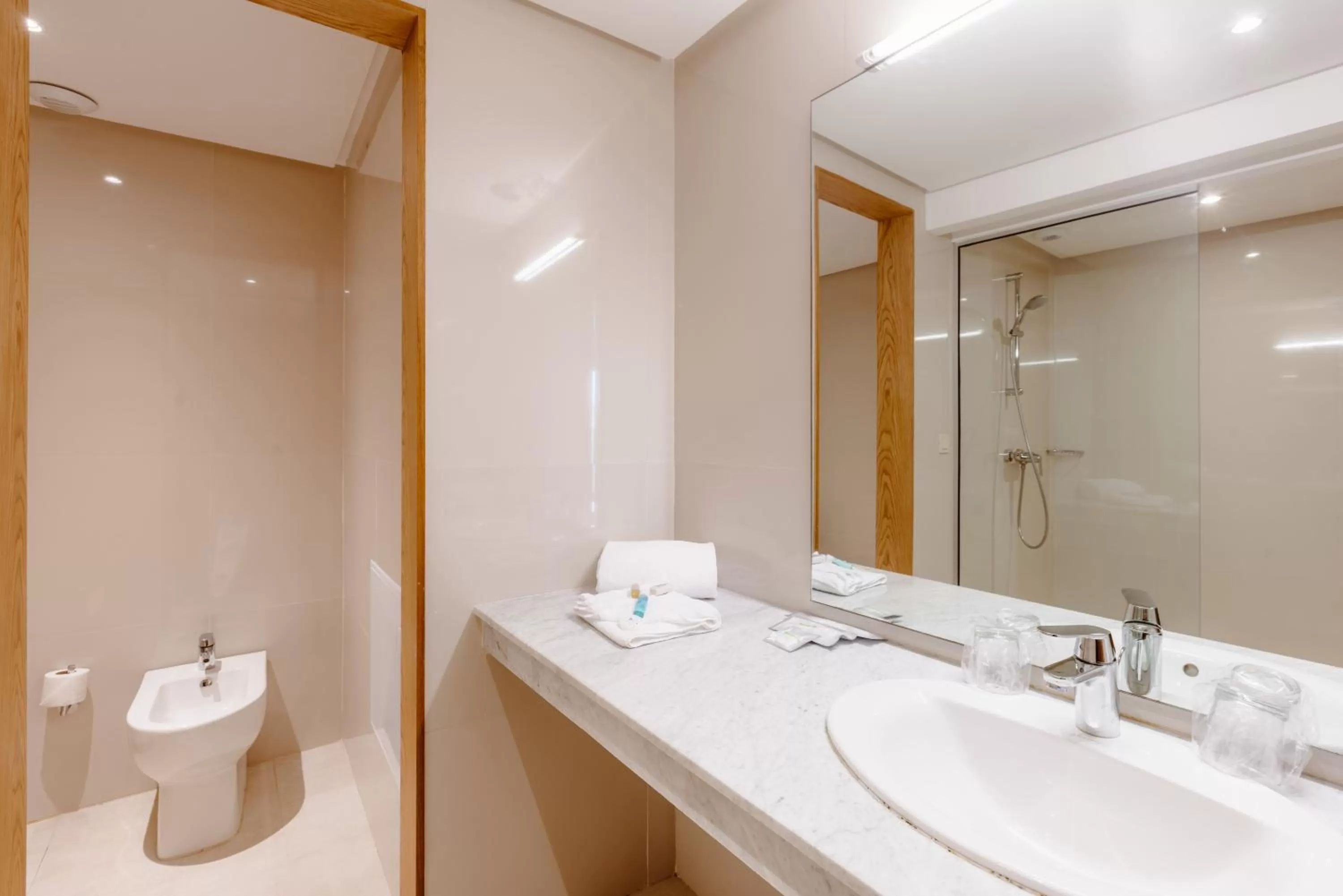 Deluxe Double Room with Sea View in Lixus Beach Resort - All Inclusive