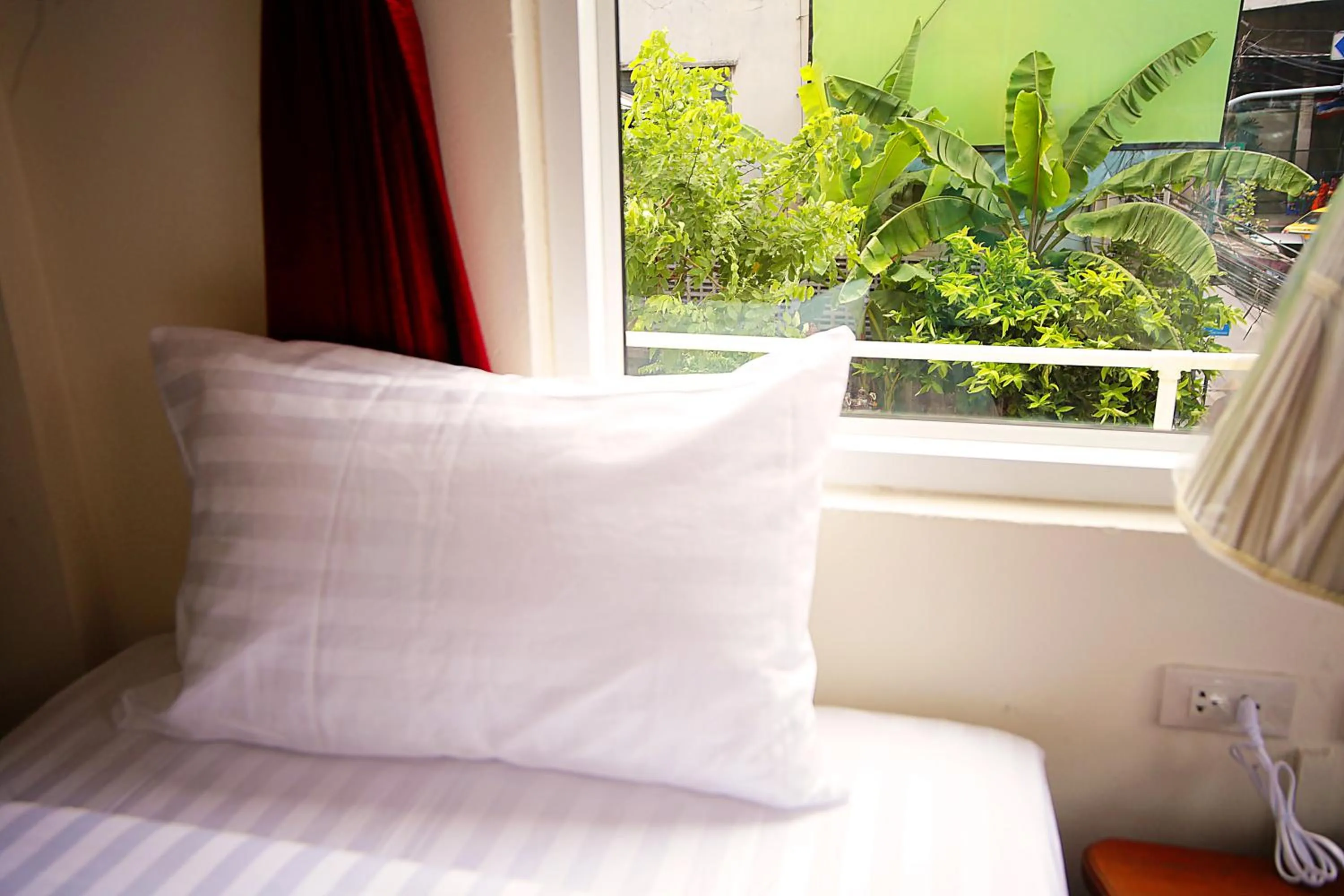 Bed in The Myth - Sud Sathorn