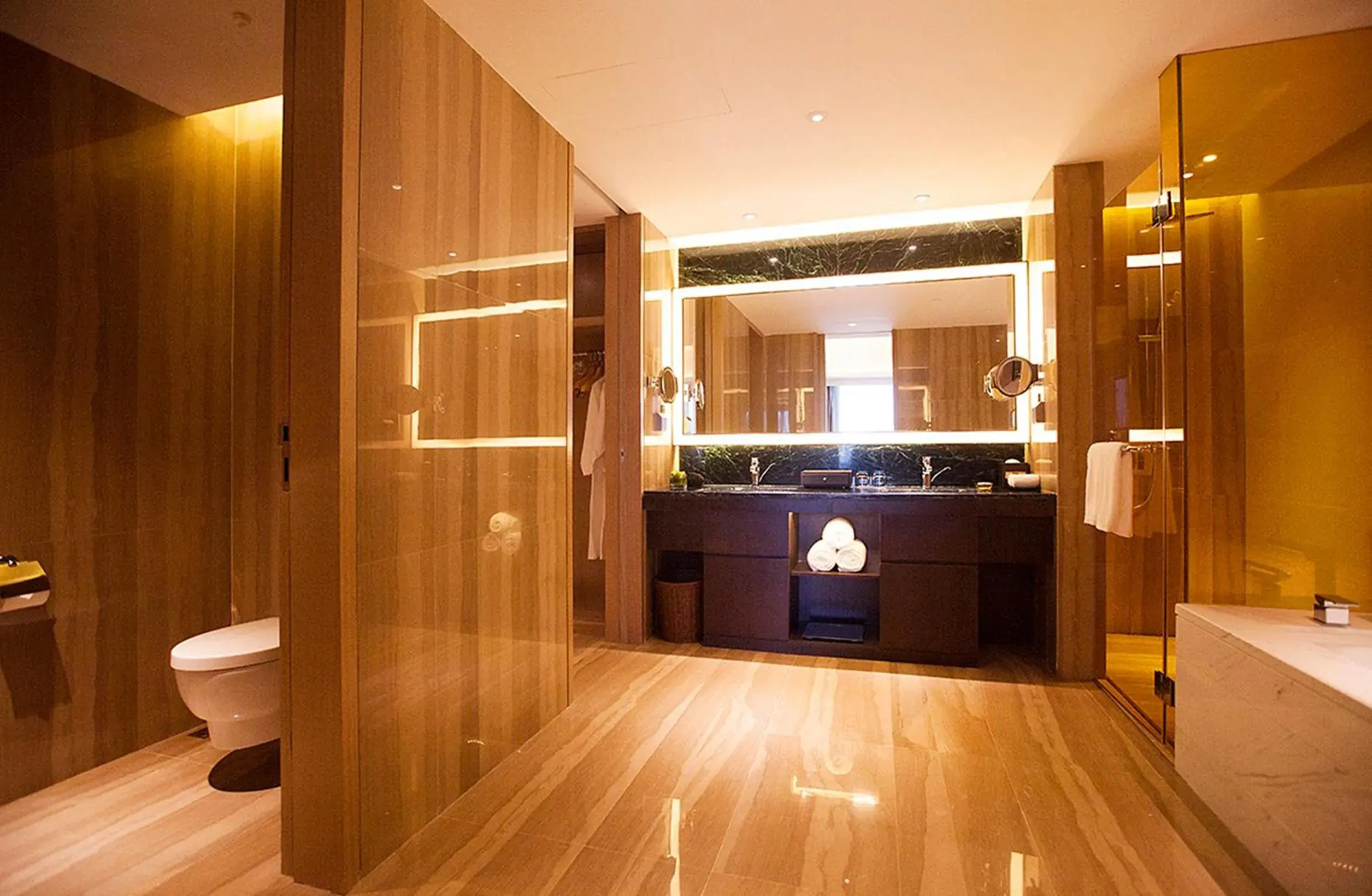 Bathroom in Radisson Blu Shanghai Pudong Jinqiao