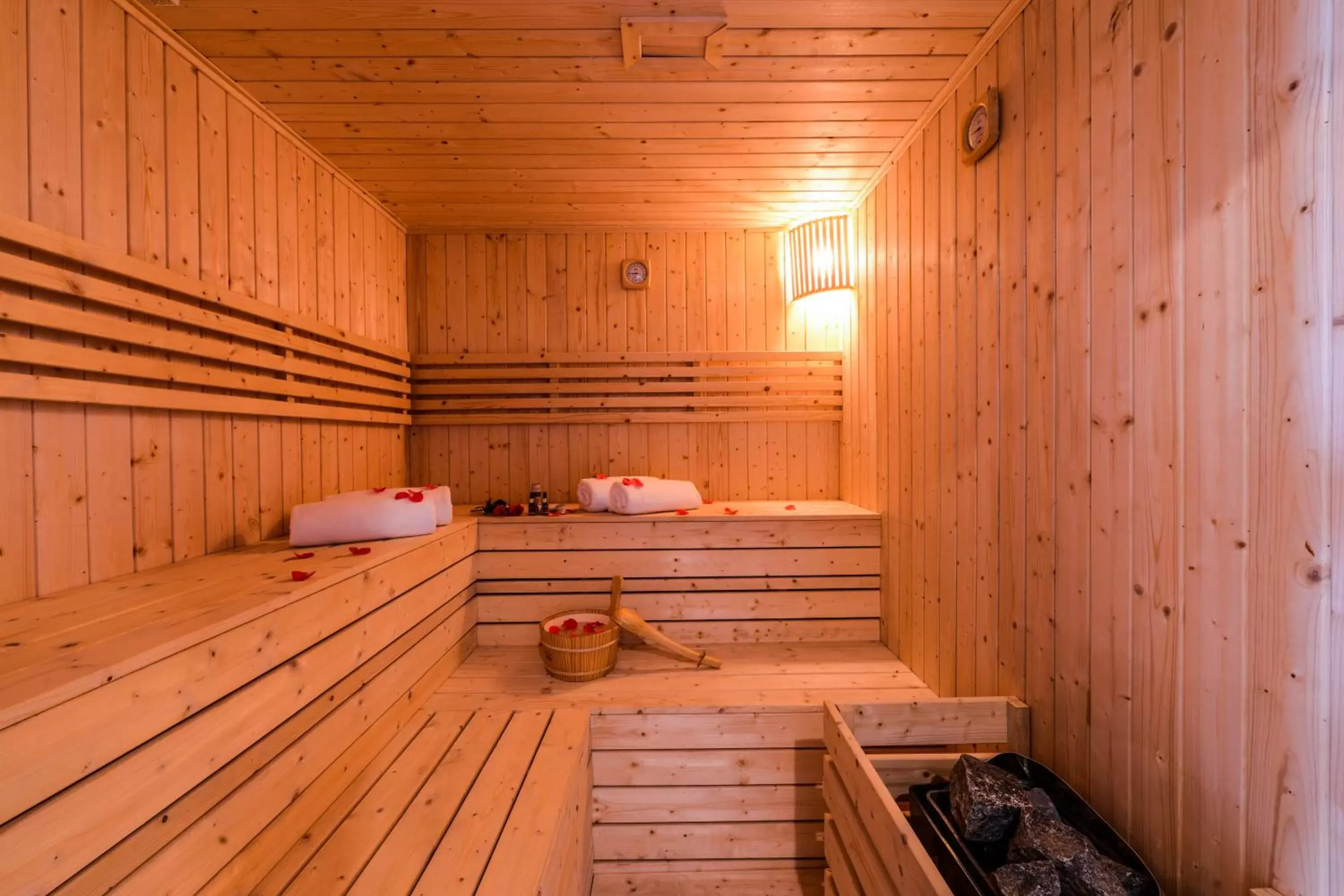 Sauna in The Ann Hanoi Hotel