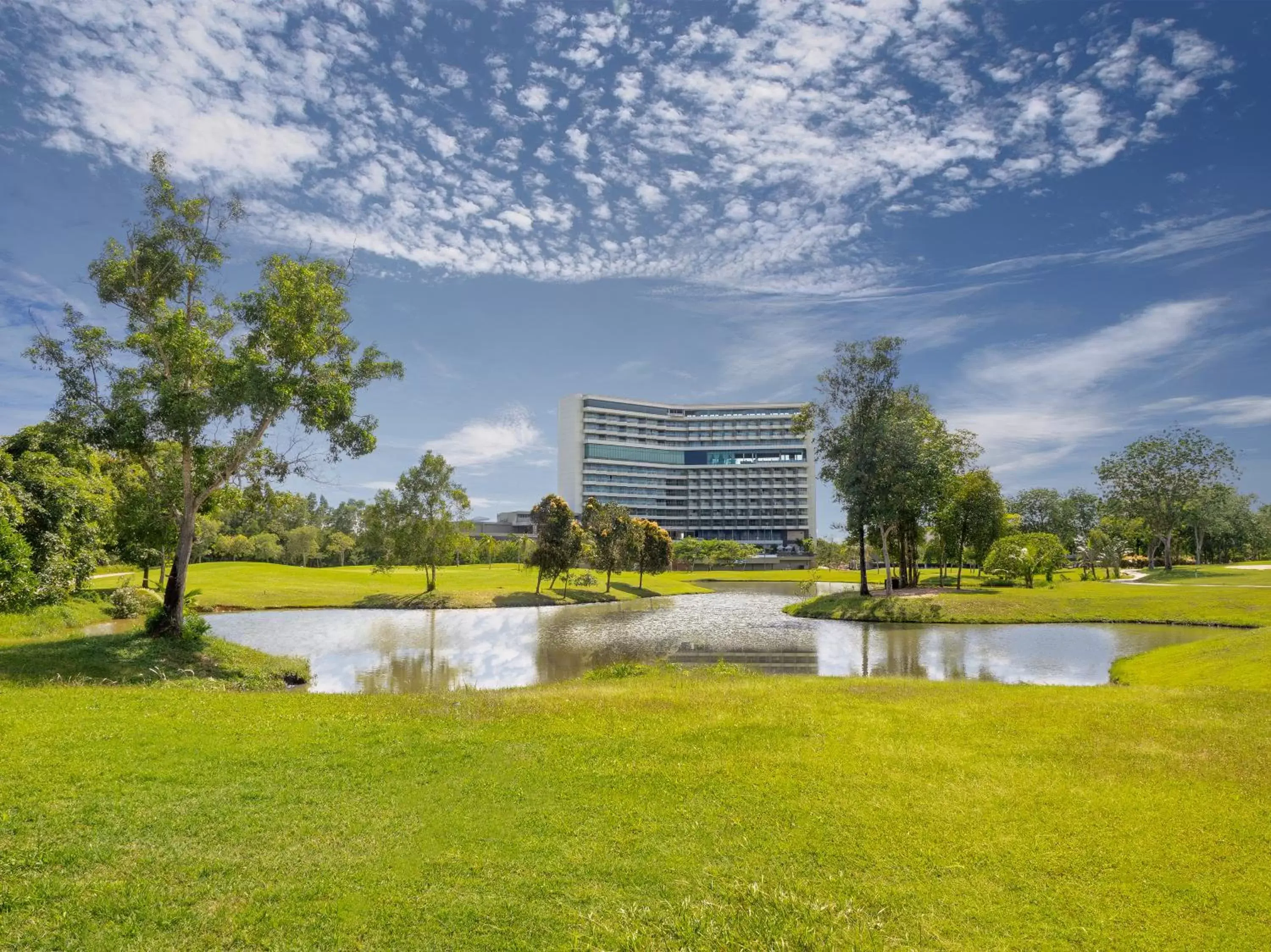 Property building in Radisson Golf & Convention Center Batam Property building in Radisson Golf & Convention Center Batam