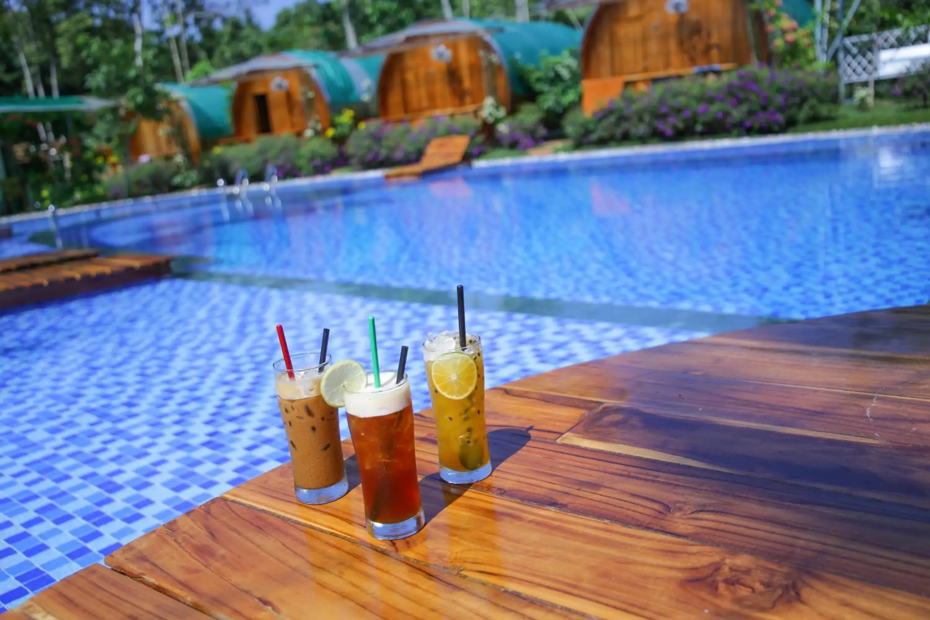 Swimming Pool in Phu Quoc Valley Sen Bungalow