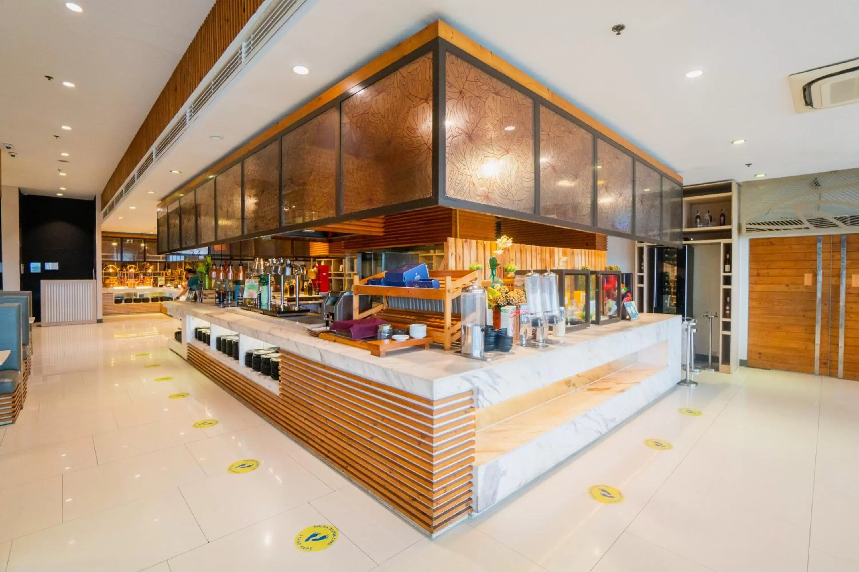 Restaurant/places to eat in Solea Mactan Resort