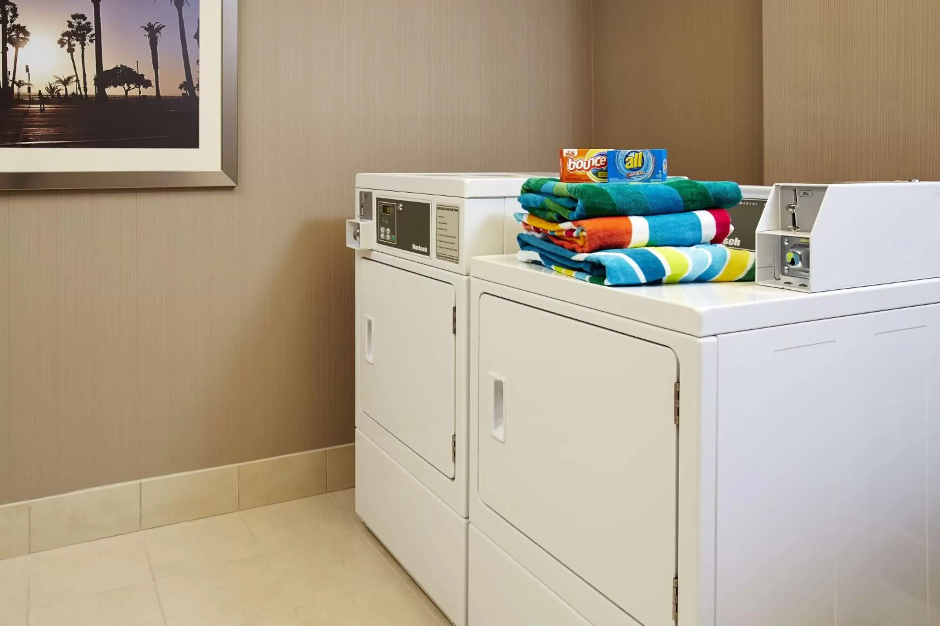 Property building in Hilton Garden Inn Los Angeles/Redondo Beach Property building in Hilton Garden Inn Los Angeles/Redondo Beach