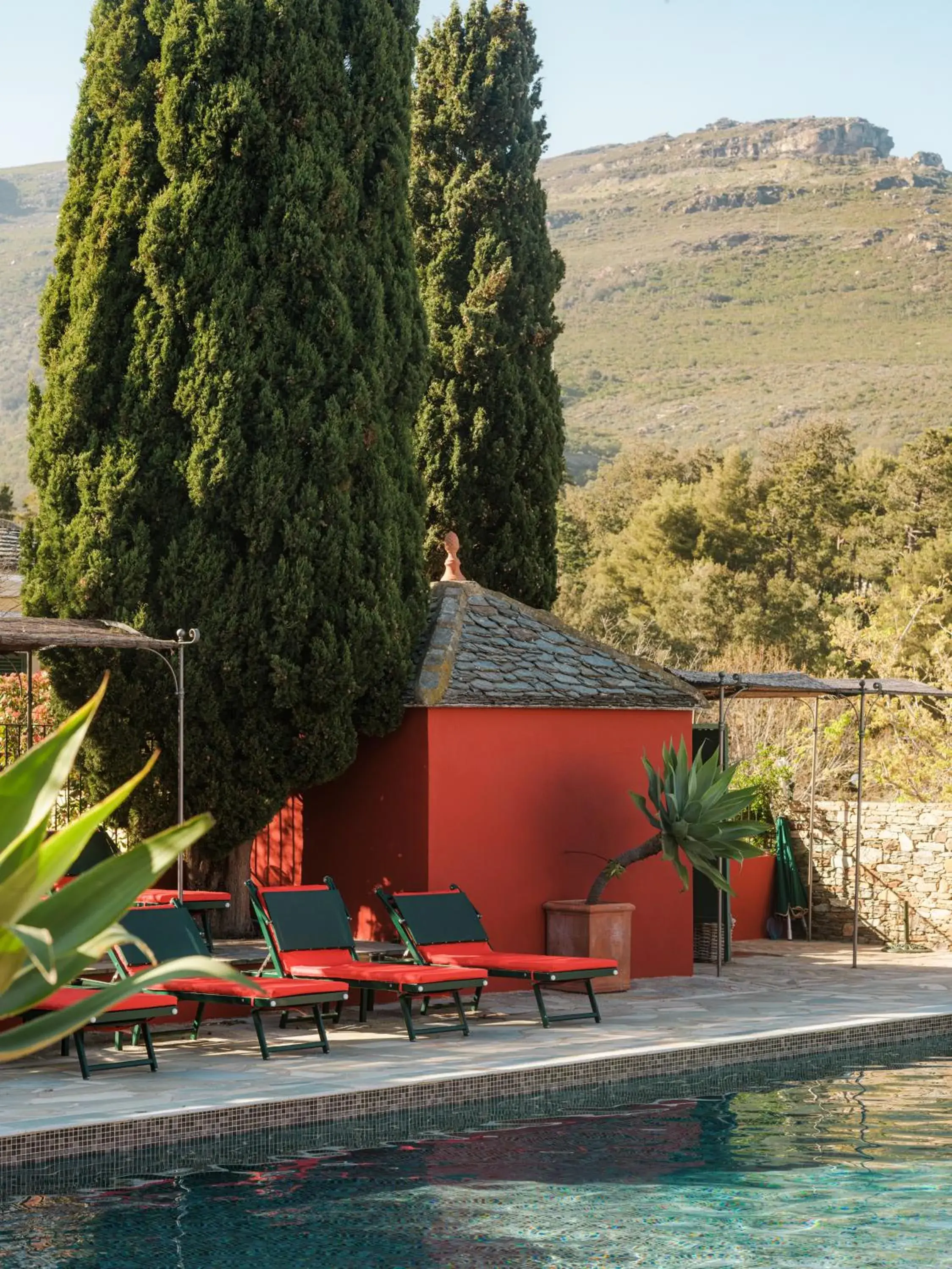 Garden, Swimming Pool in Demeure Castel Brando Hôtel & Spa