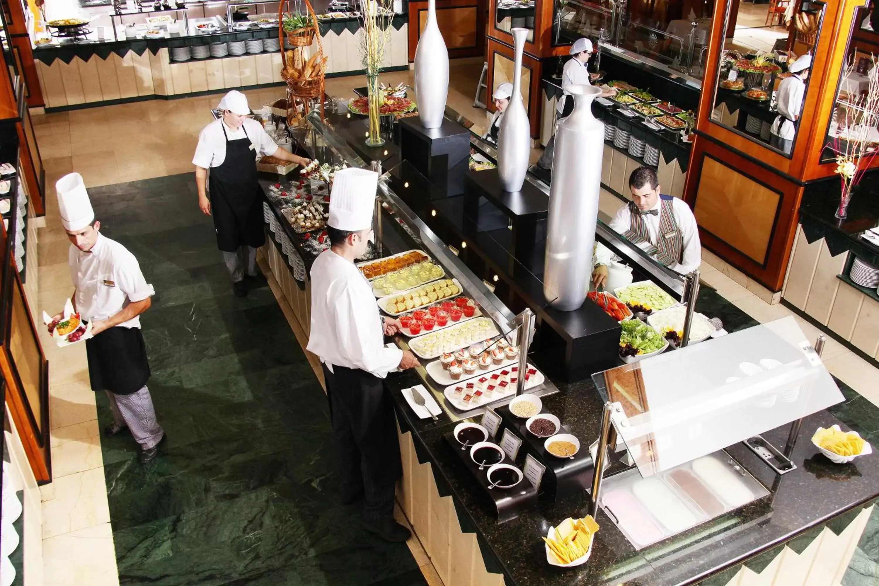 Staff, Restaurant/Places to Eat in Bahia Principe Sunlight San Felipe