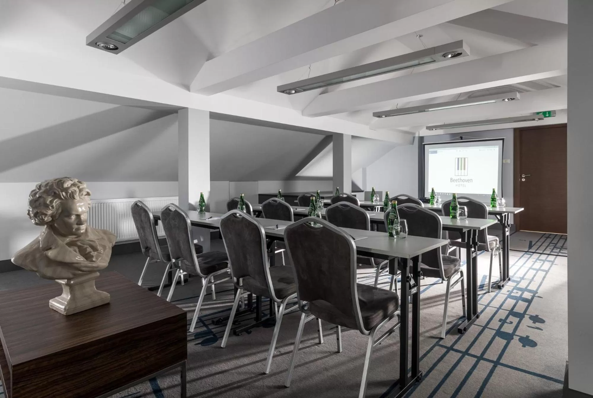 Business facilities in Hotel Beethoven