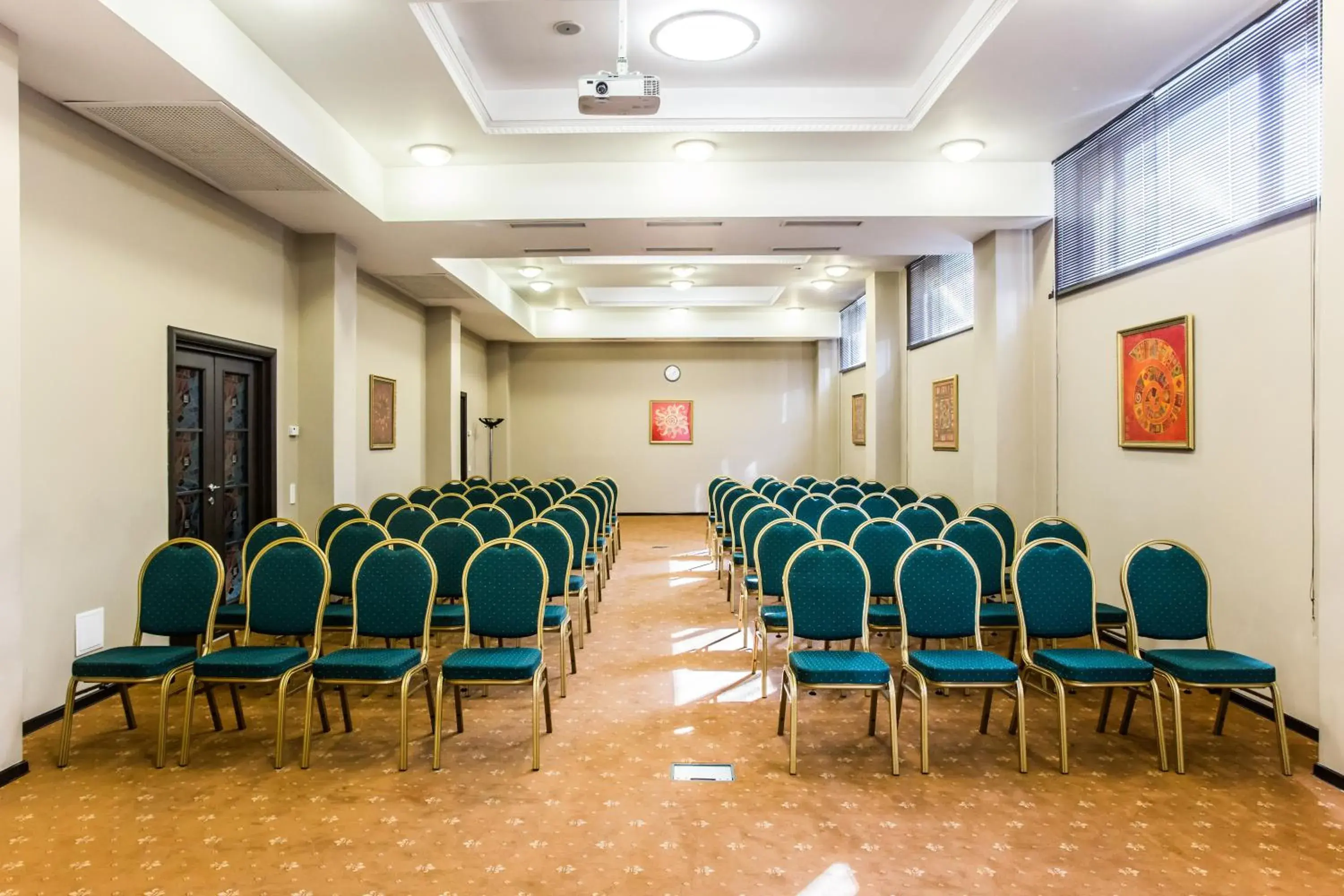 Business facilities in Best Western Plus Atakent Park Hotel