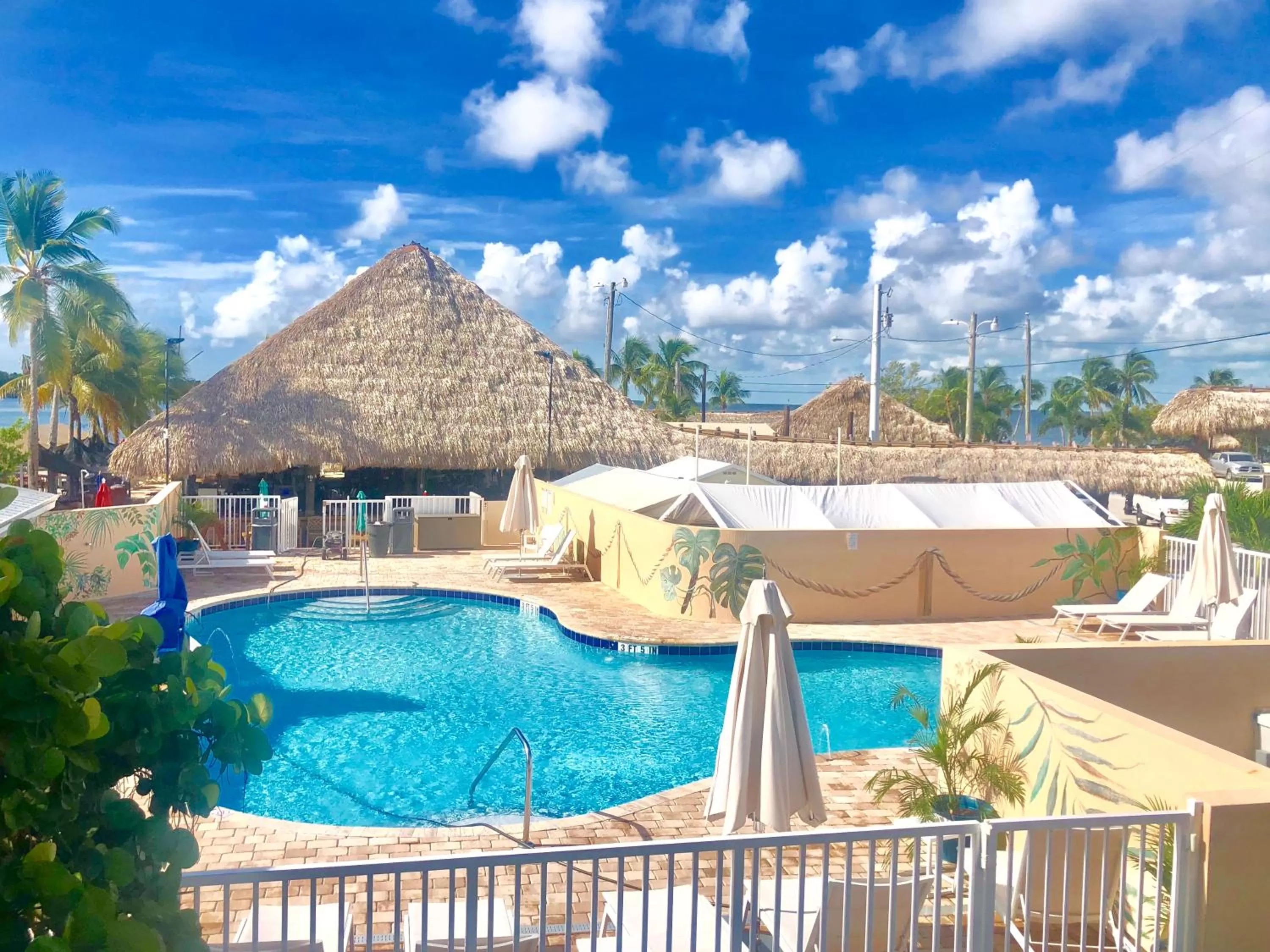 Swimming pool in Gilbert's Resort
