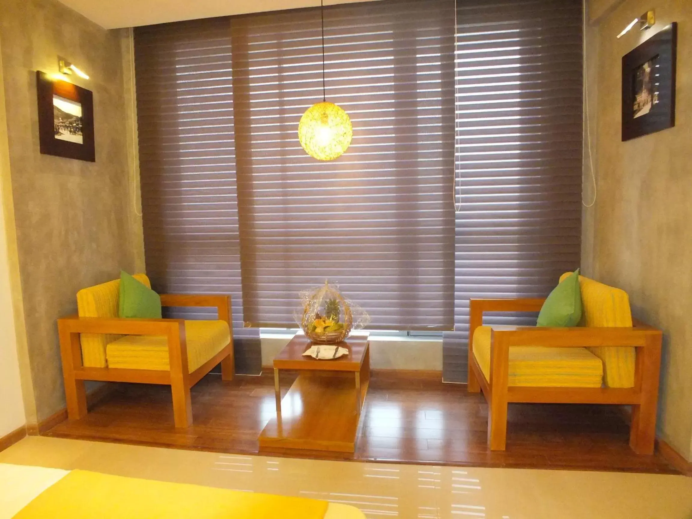 Decorative detail, Seating Area in Hotel Topaz