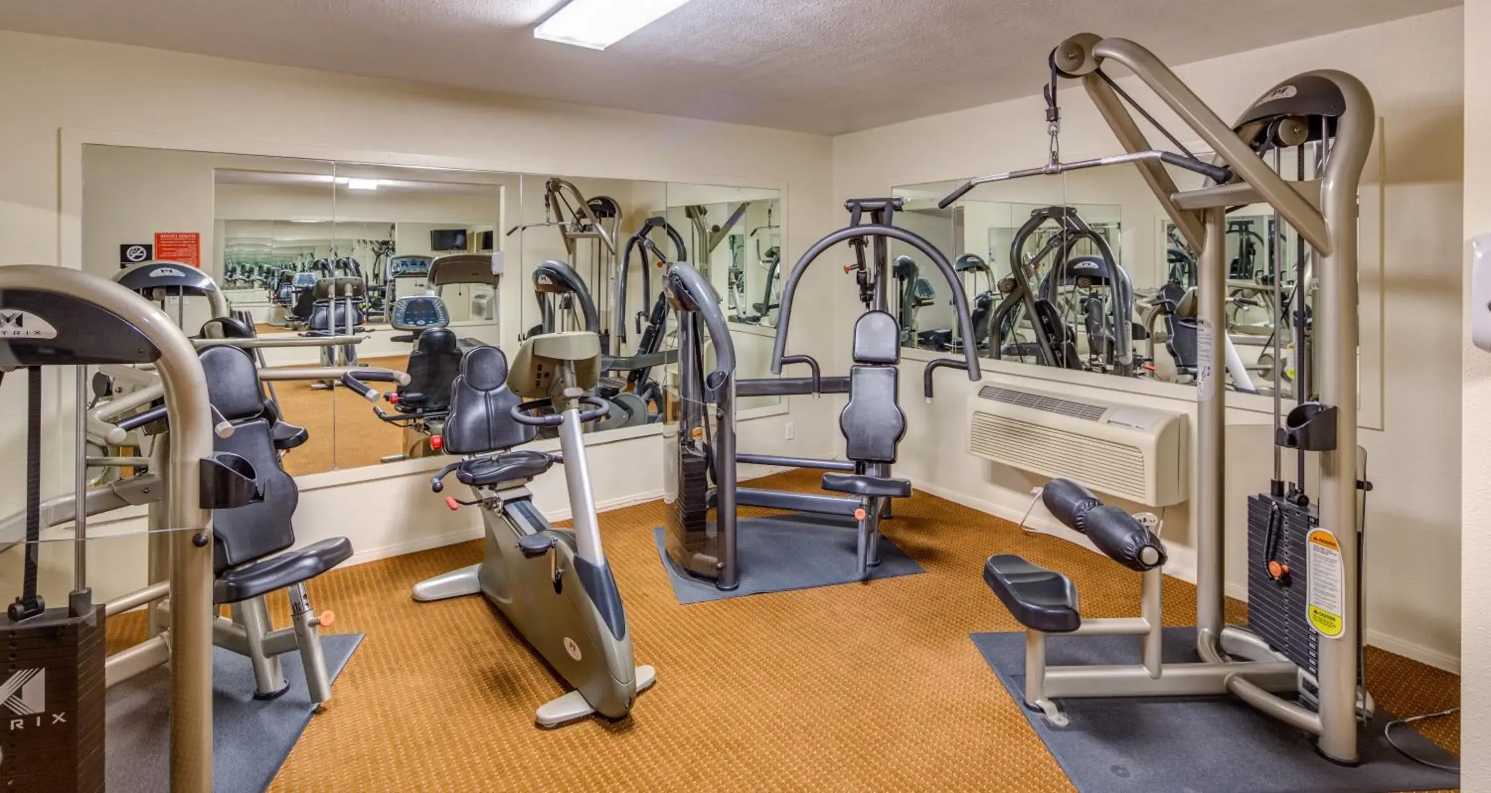 Activities, Fitness Center/Facilities in Days Inn by Wyndham Palm Springs