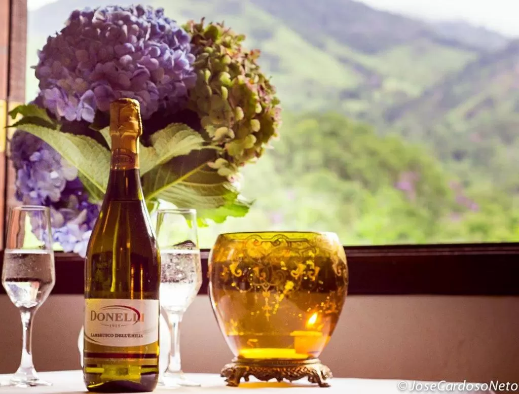 Food and drinks in Pousada Vila Santa Barbara