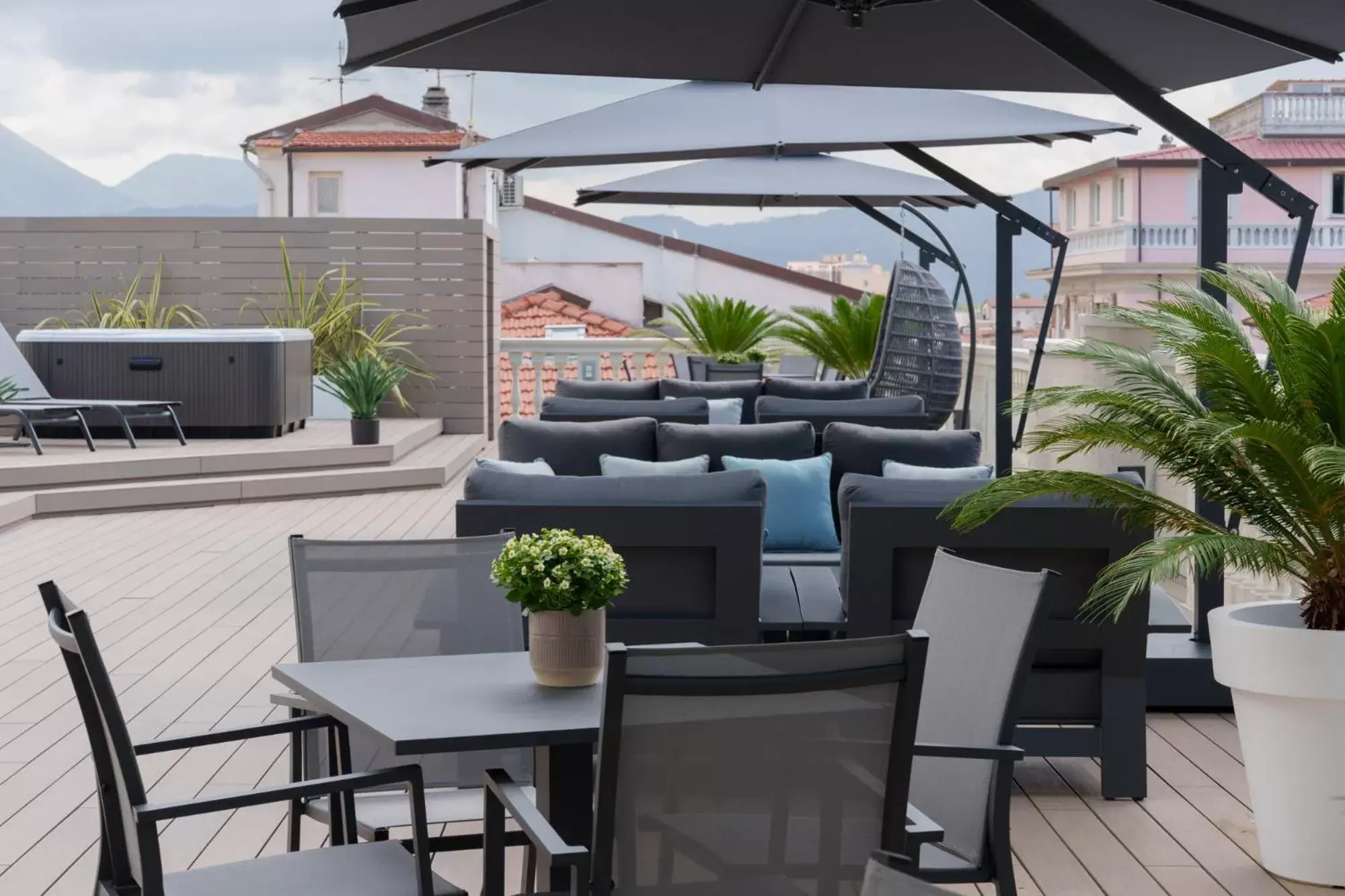 Balcony/Terrace in Vi Suites