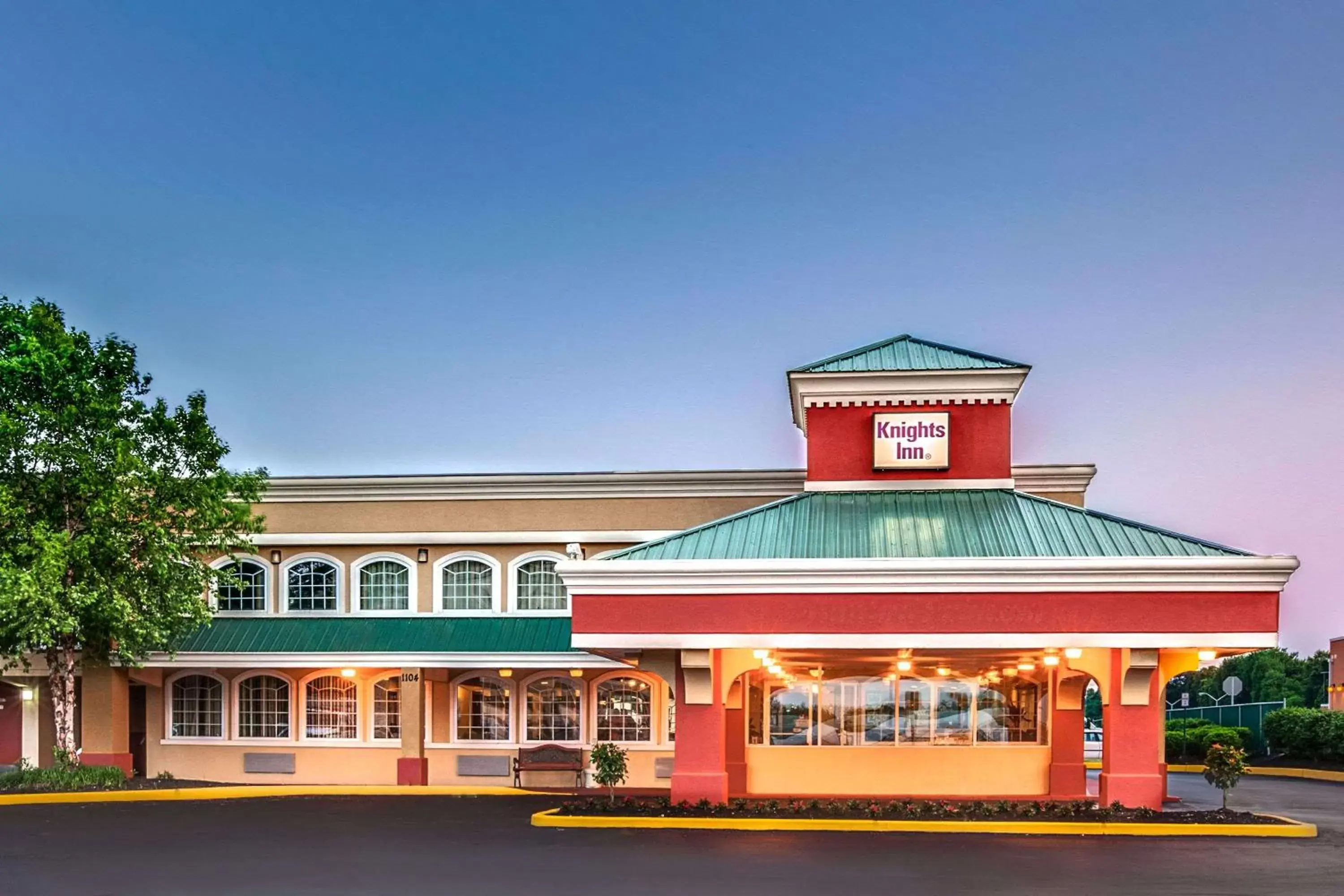 Property building in Knights Inn Mount Laurel Property building in Knights Inn Mount Laurel
