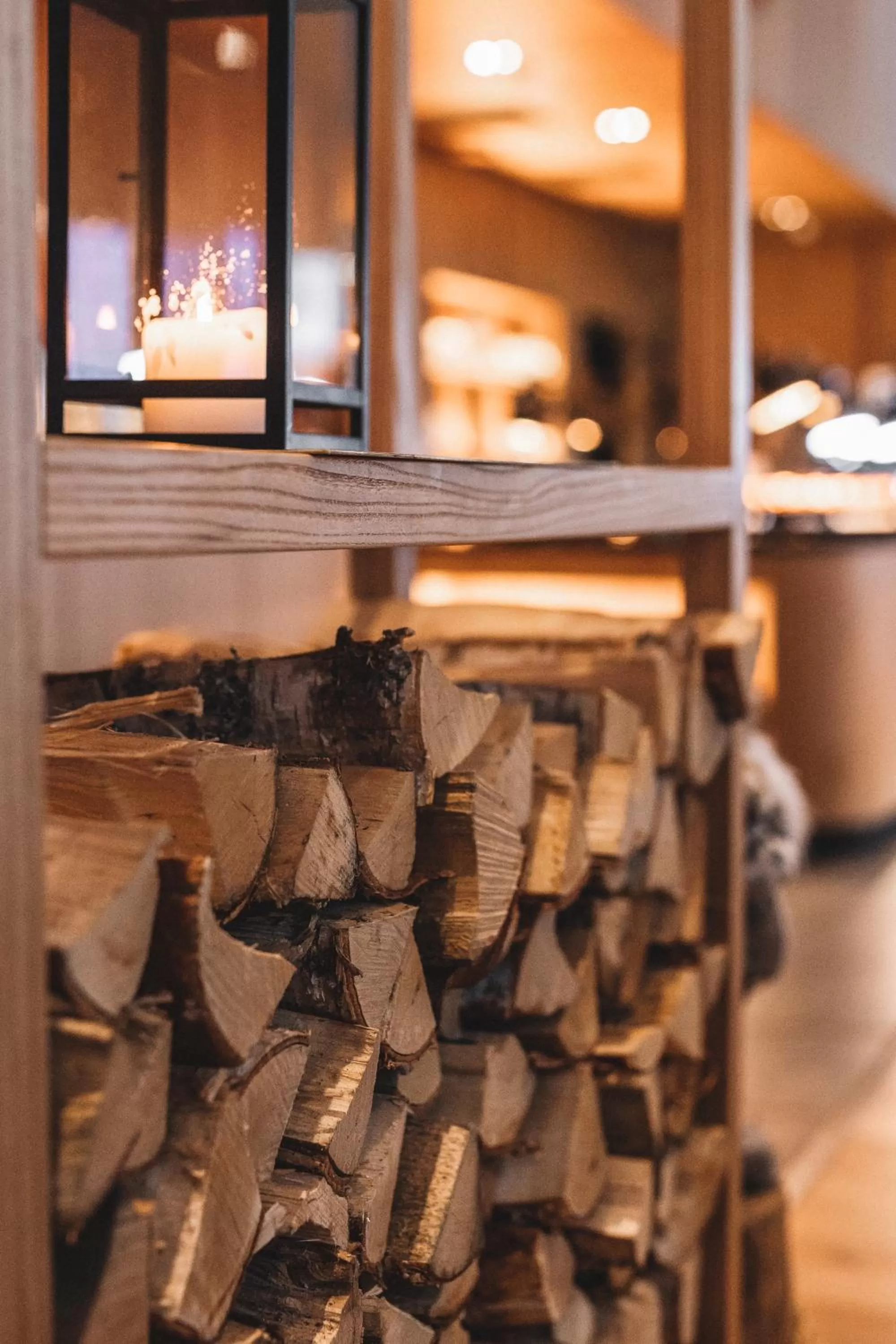 Restaurant/places to eat in Nova Skyland Hotel