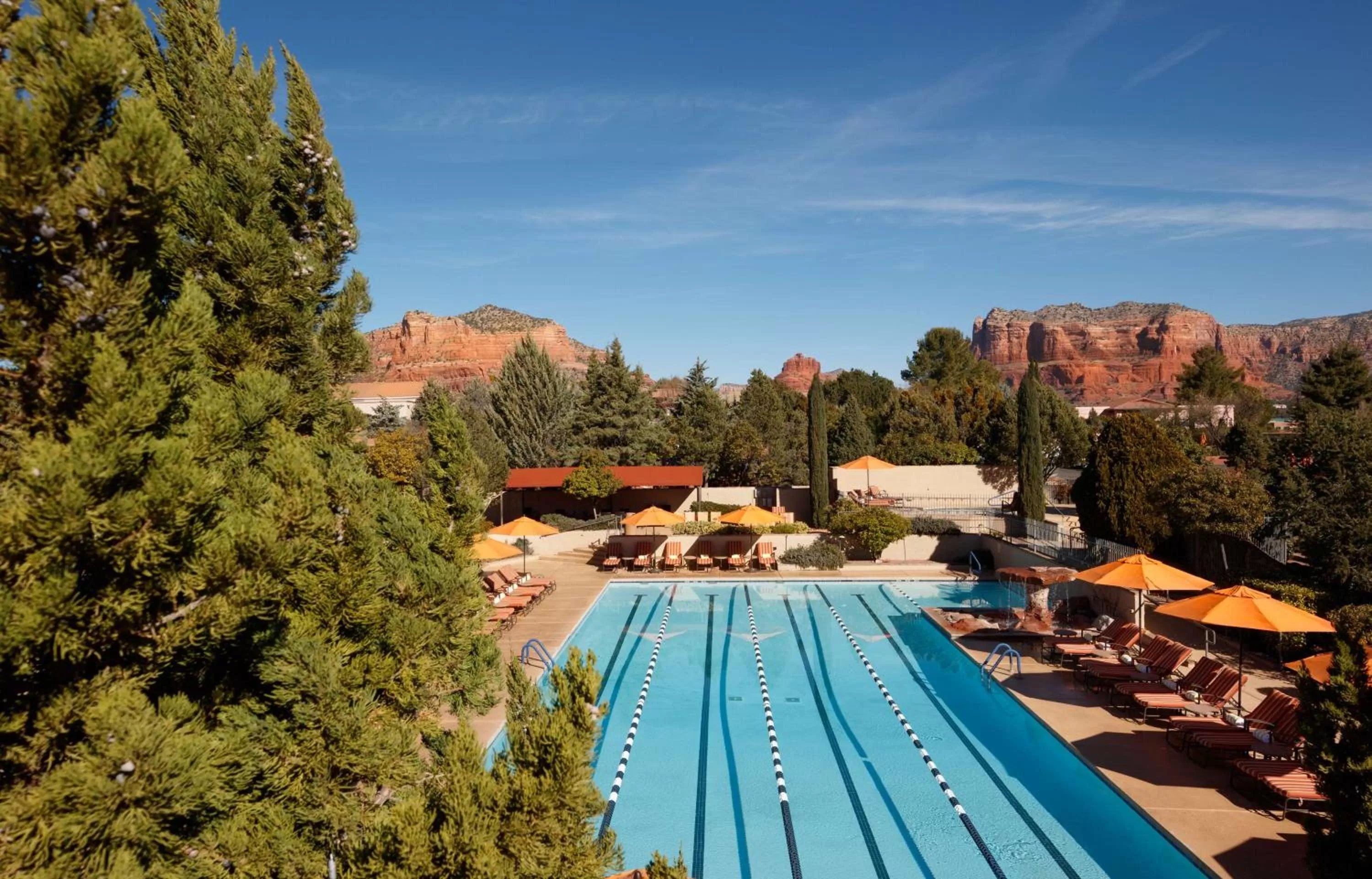 Pool view in Hilton Sedona Resort at Bell Rock
