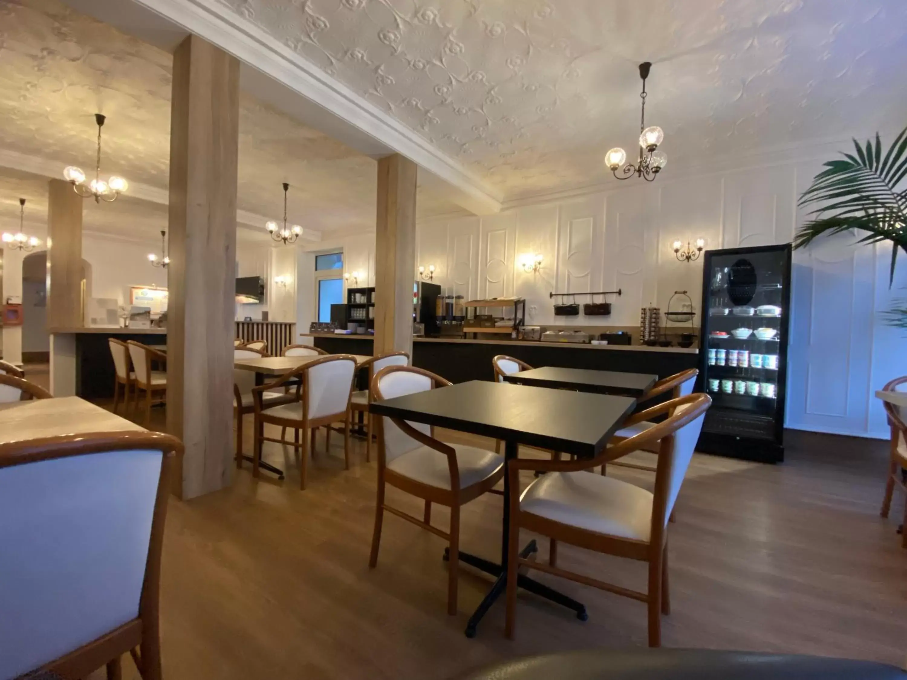 Lounge or bar, Restaurant/Places to Eat in Hotel du Louvre