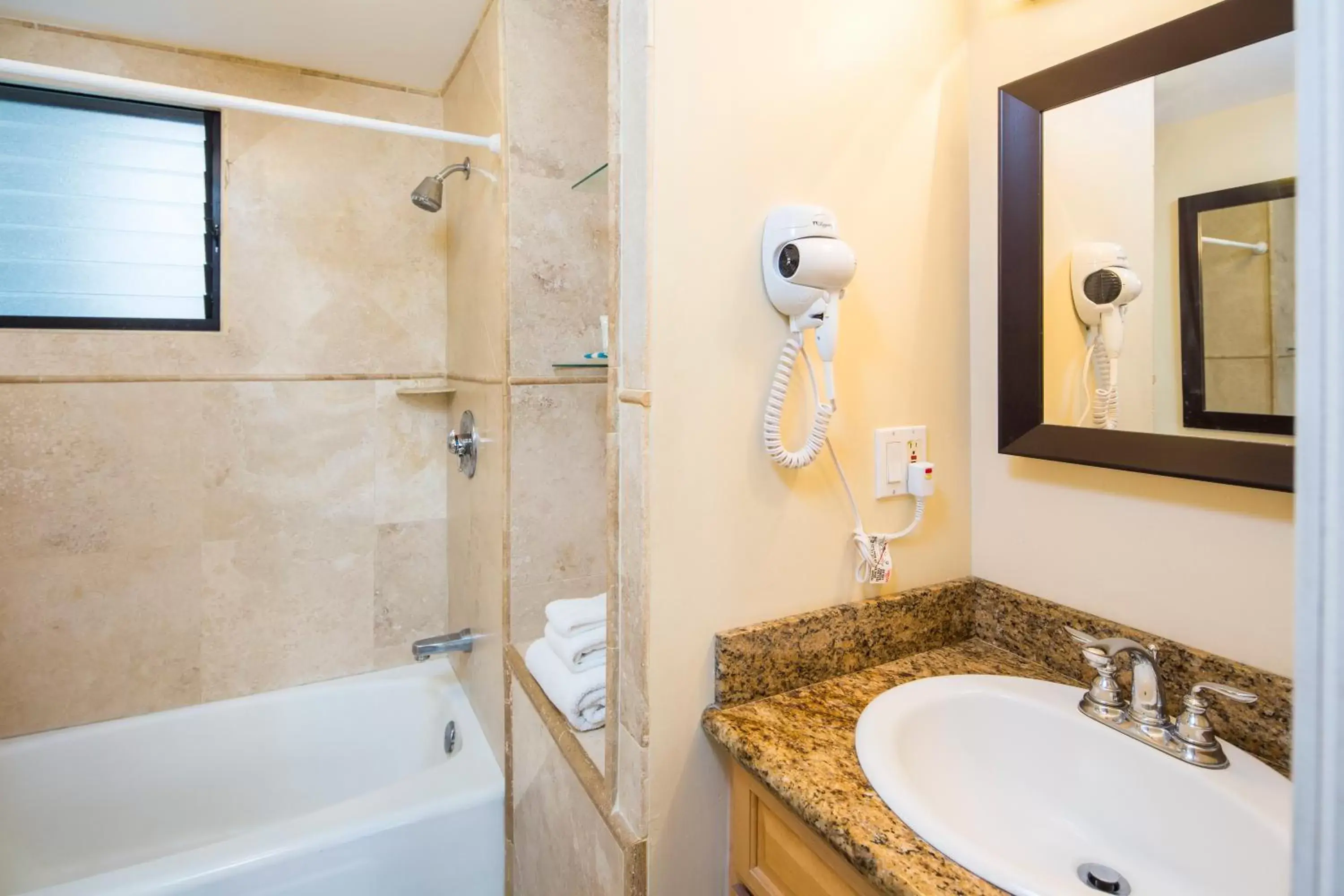 Bathroom in Castle Waikiki Grand Hotel