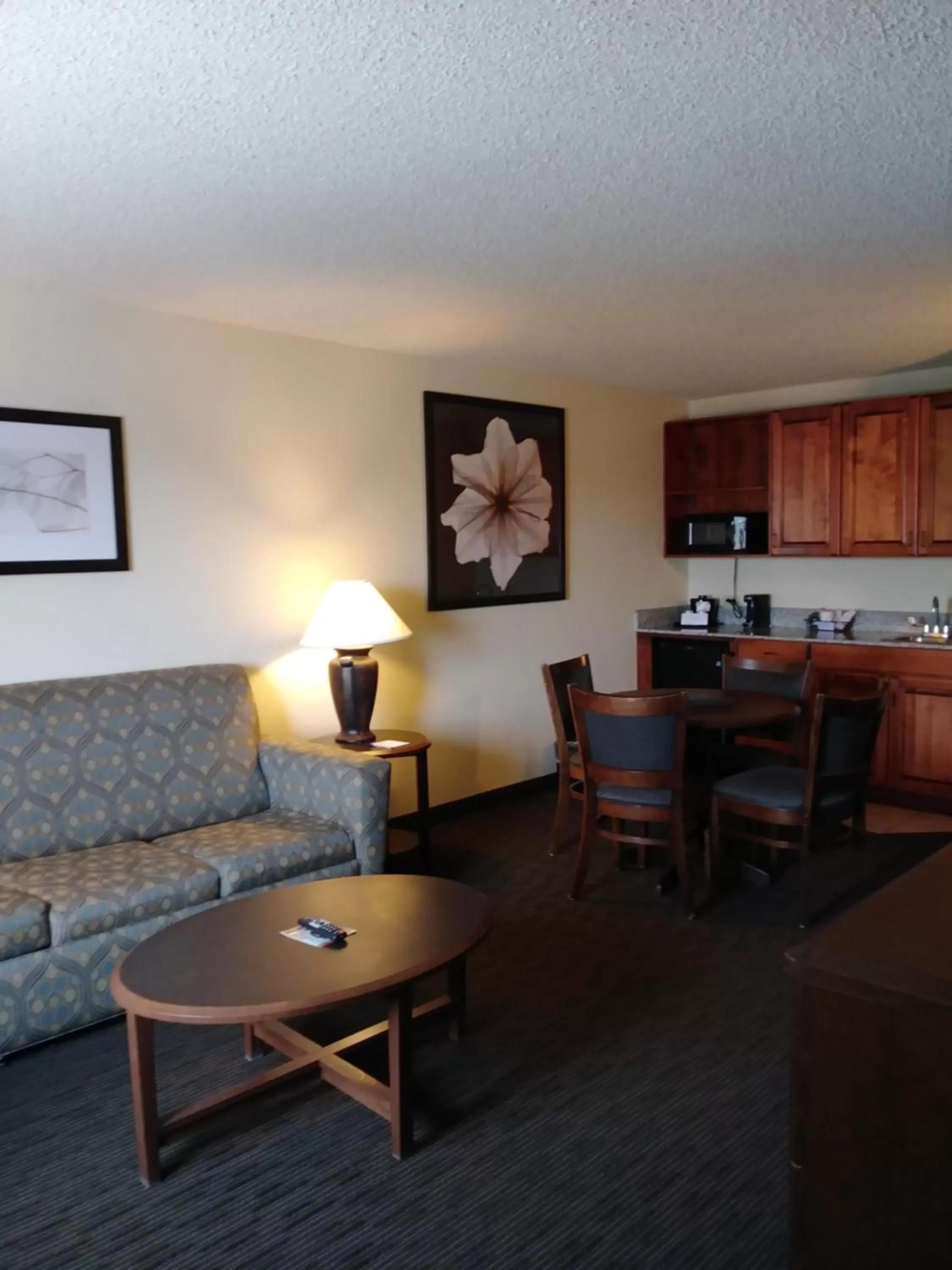 Living room in AmericInn by Wyndham Windsor Ft. Collins