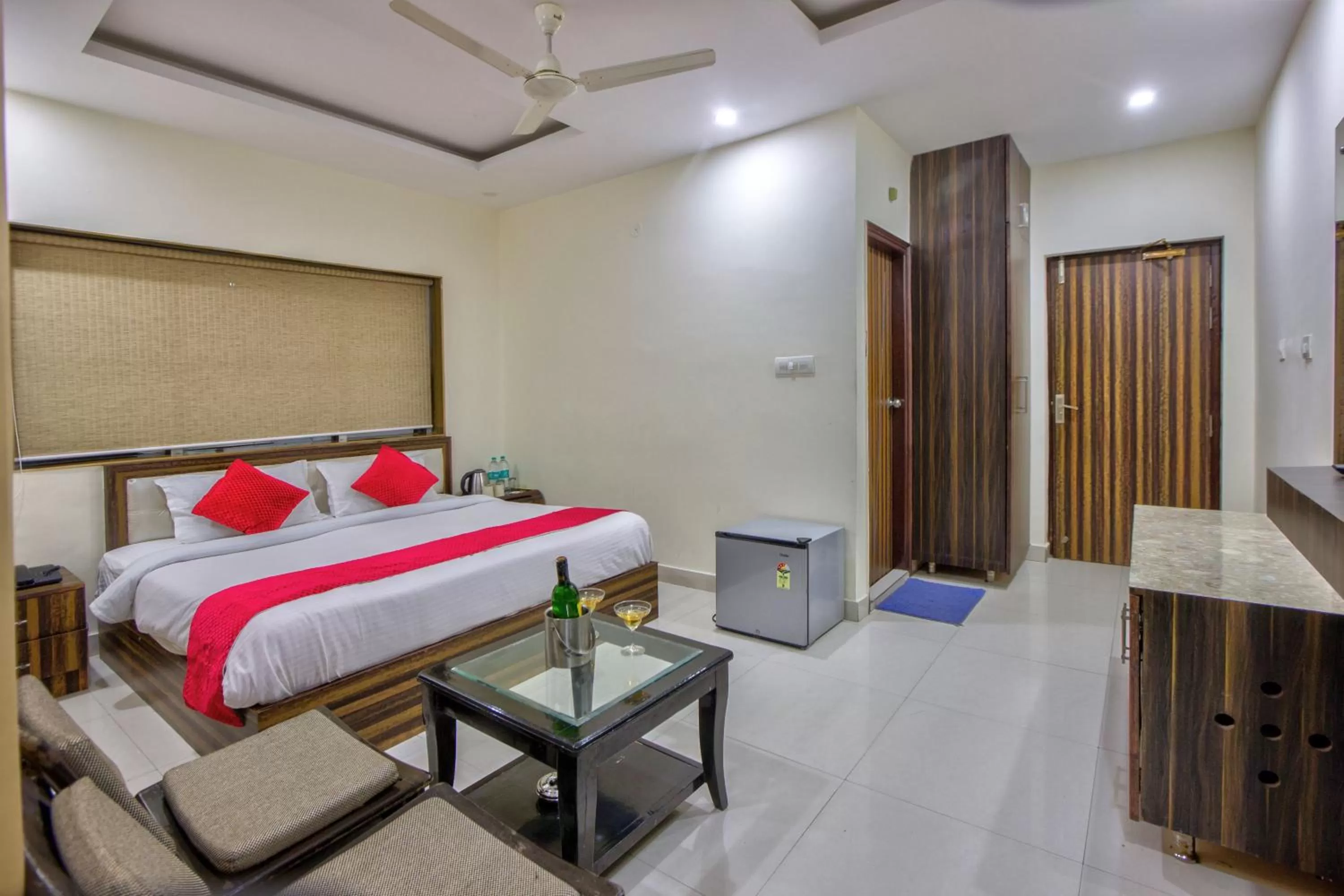 Bedroom, Bed in Hotel Bliss Valley - Hotel in Dharamshala