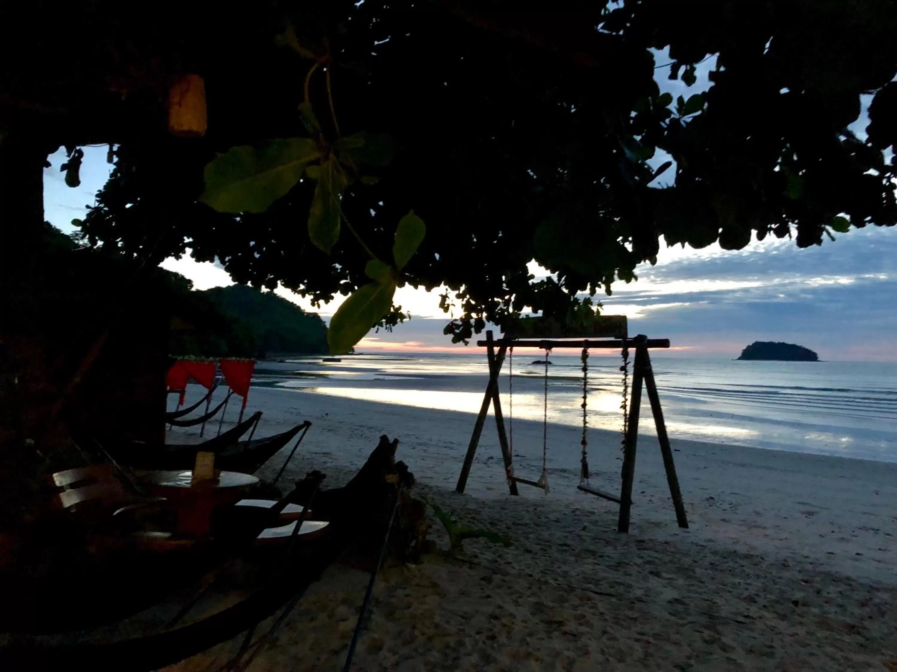 Dragon Pearl Beach Resort