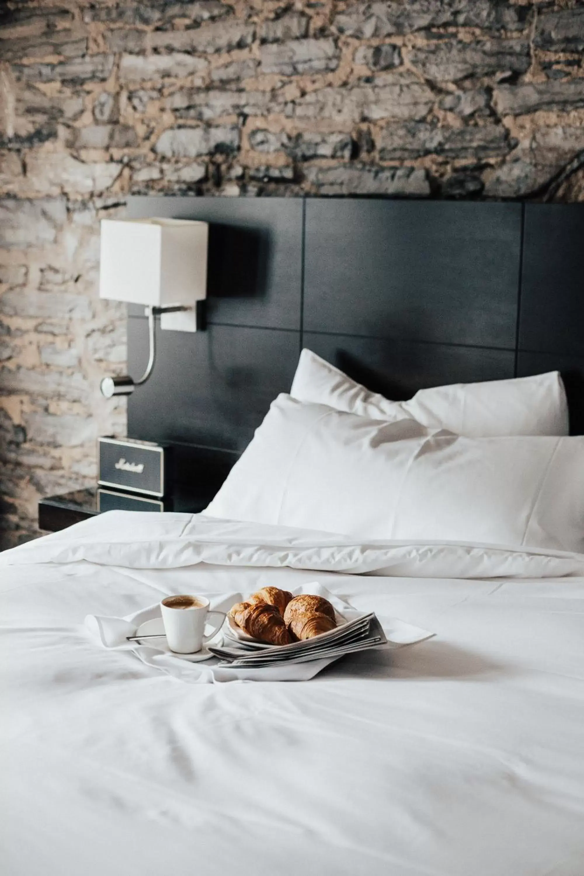 Breakfast, Bed in Le Petit Hotel St Paul by Gray Collection