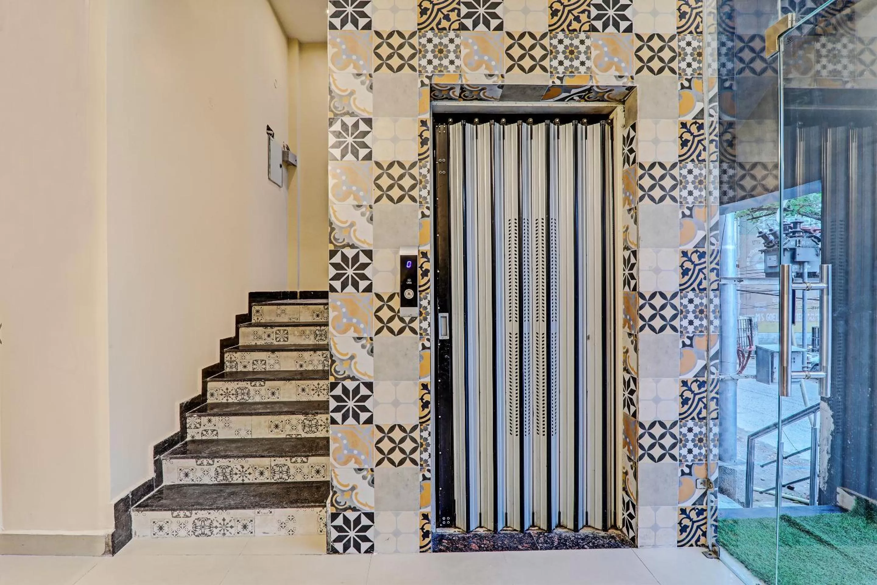 Area and facilities in Hotel Agoura Prime