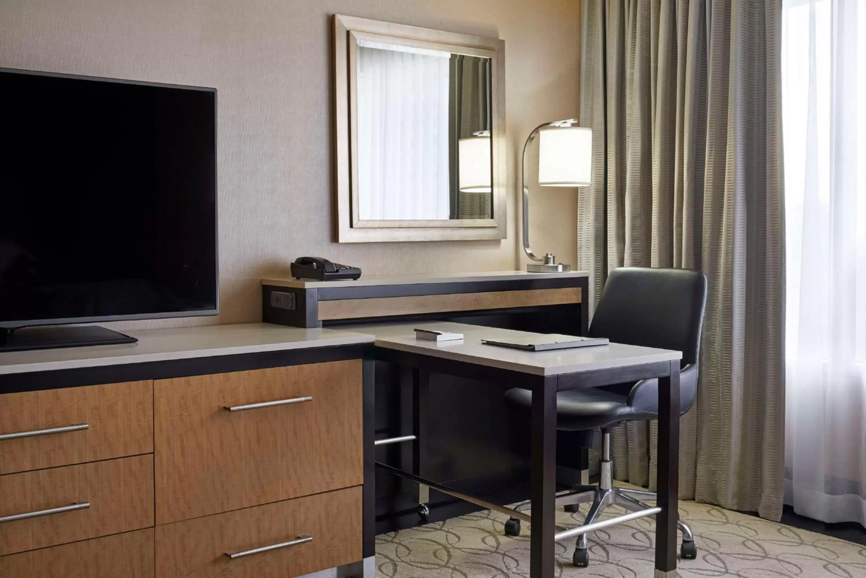 Bedroom, TV/Entertainment Center in Hilton Toronto