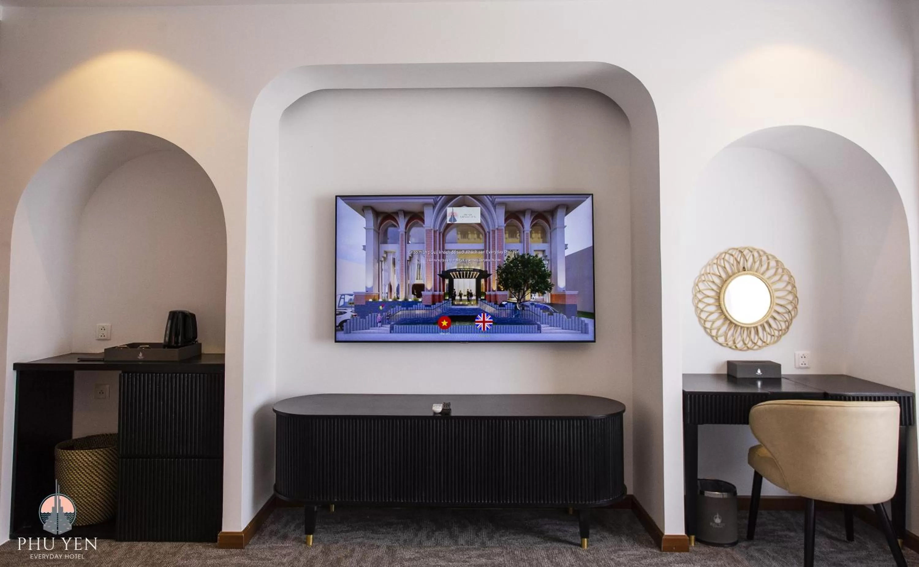 TV and multimedia in PHÚ YÊN EVERYDAY HOTEL