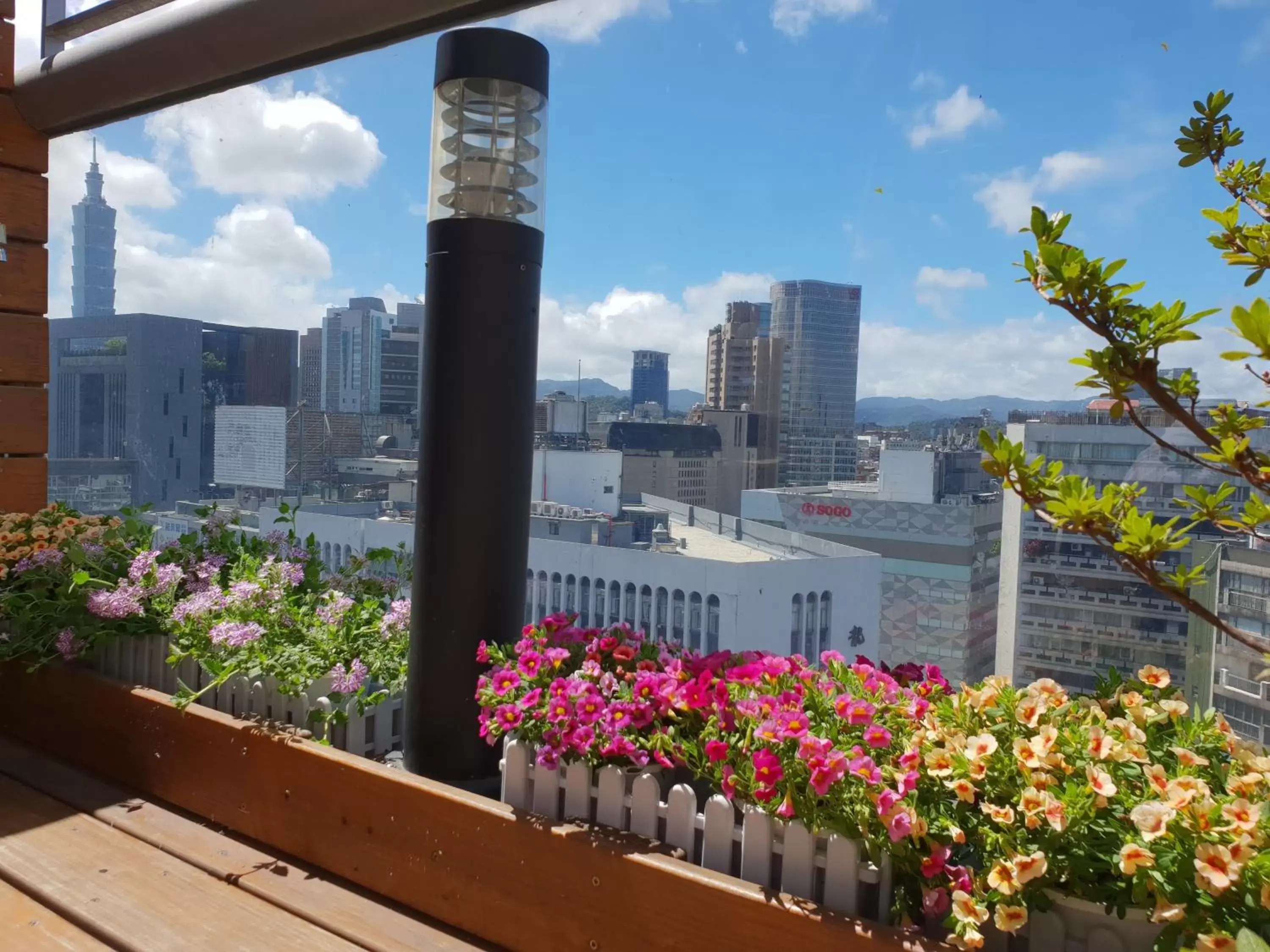 Balcony/Terrace in Eastin Taipei Hotel