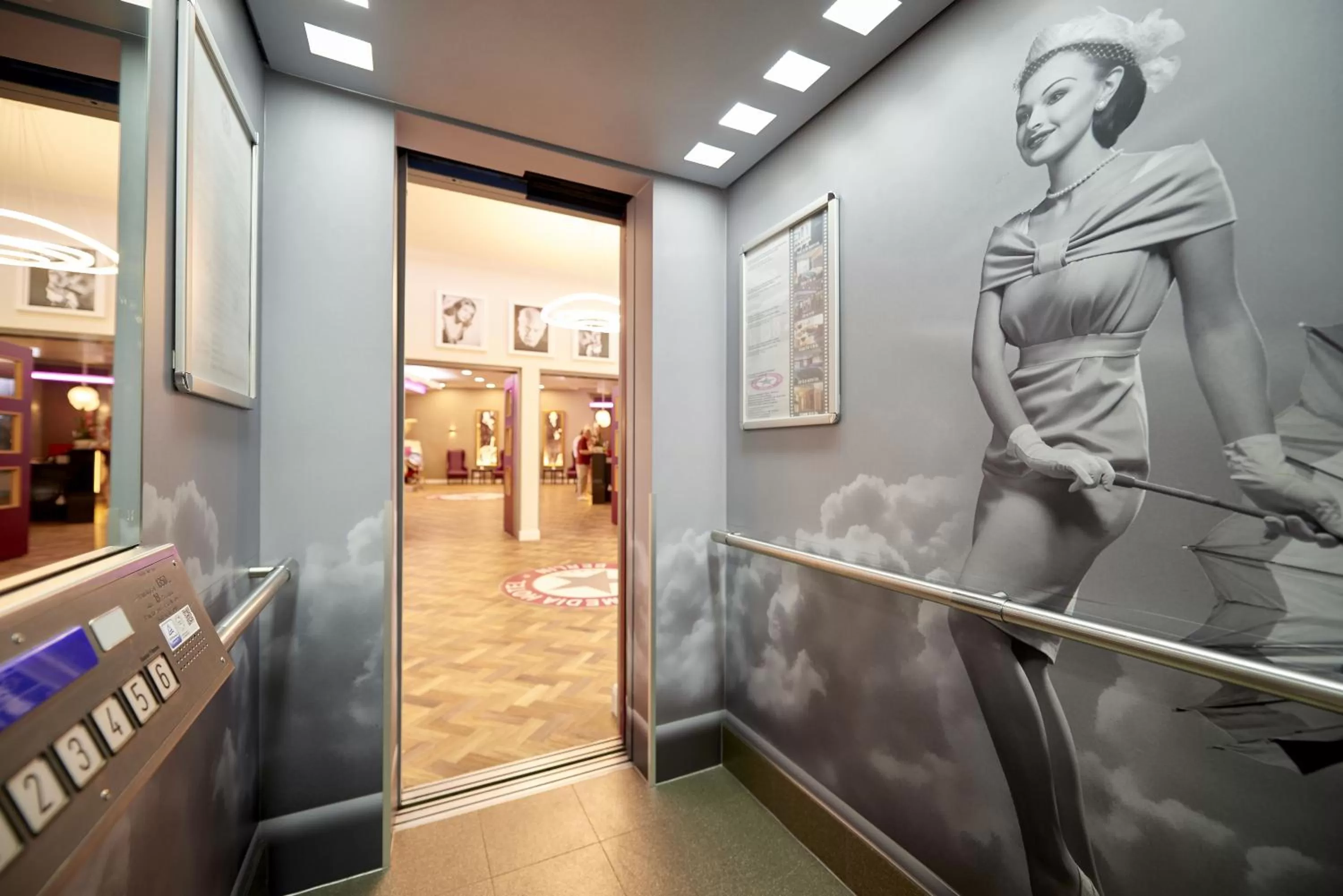 Lobby or reception in Hollywood Media Hotel am Kurfürstendamm