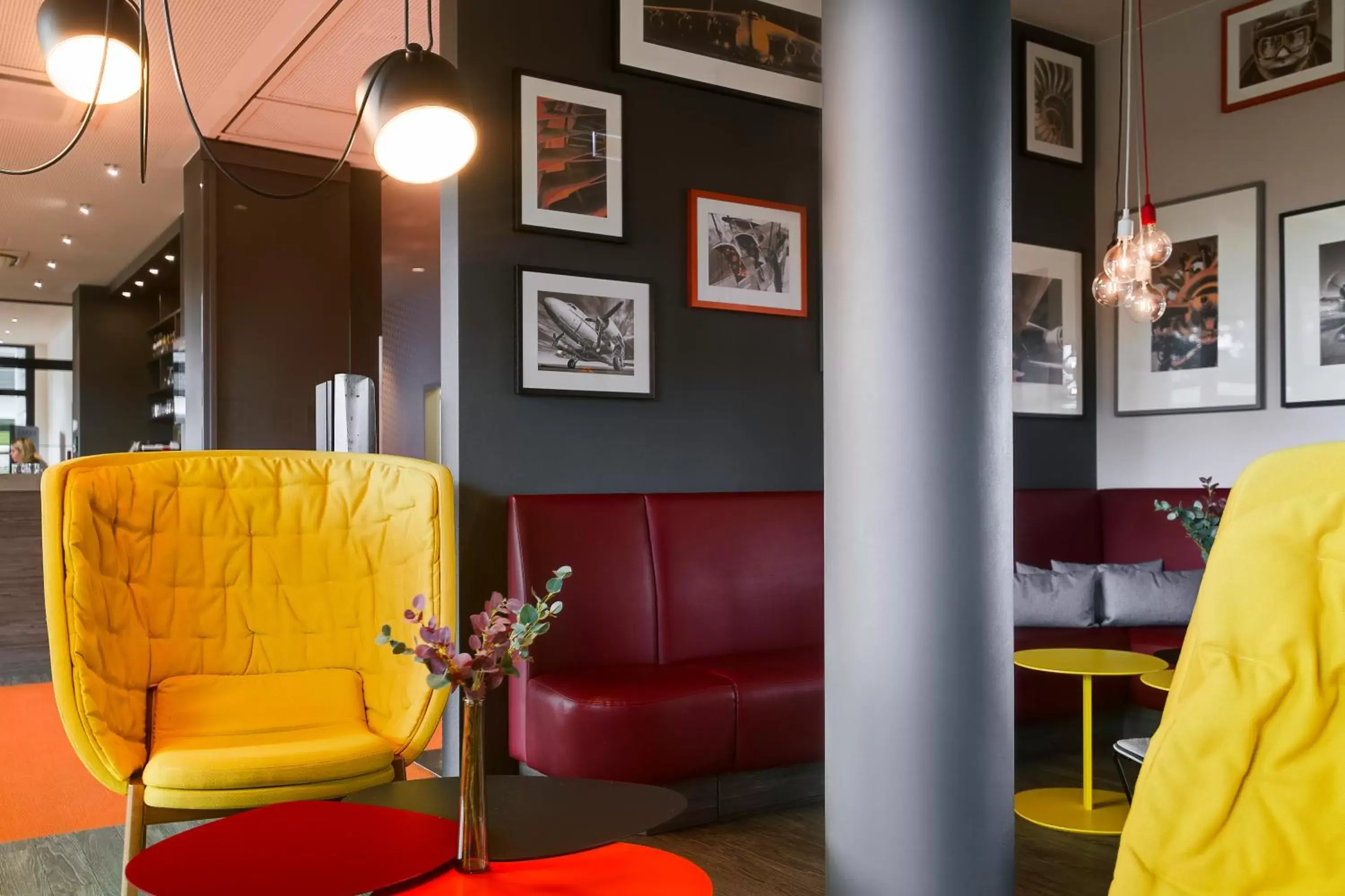 Lobby or reception, Seating Area in 7 Days Premium Hotel Leipzig Airport