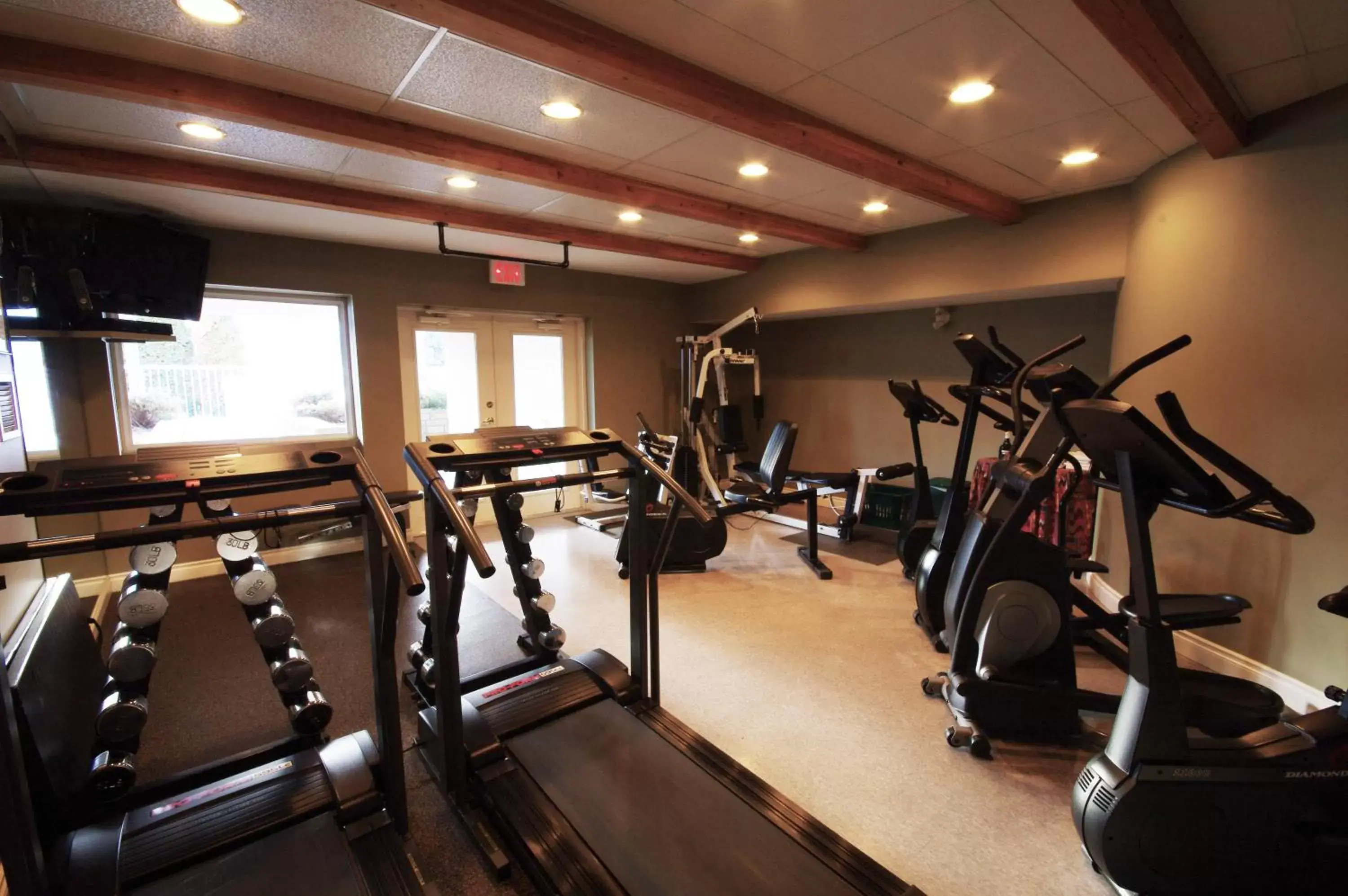 Fitness centre/facilities, Fitness Center/Facilities in South Thompson Inn & Conference Centre