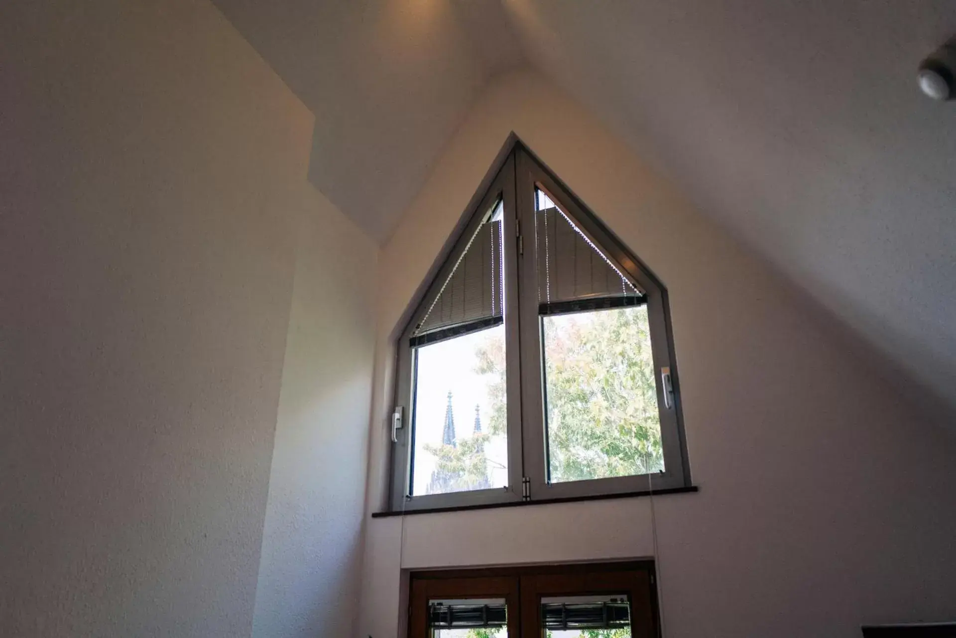 Garden view in Lint Hotel Köln Garden view in Lint Hotel Köln