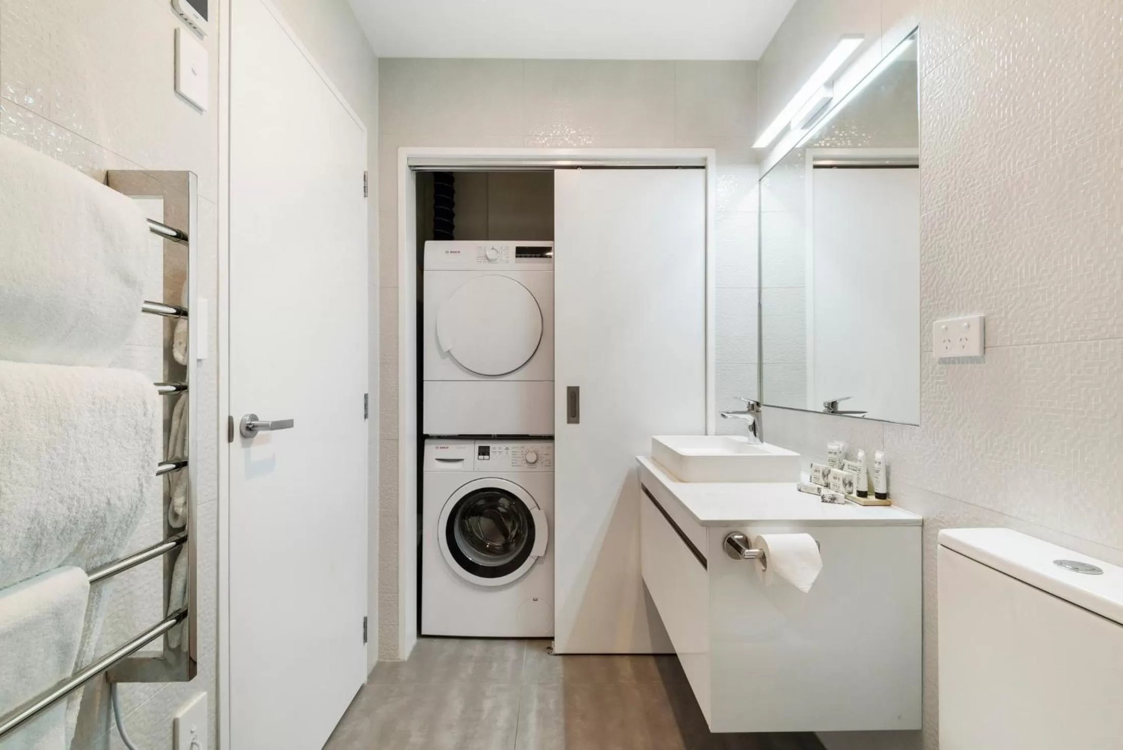 Bathroom in FERNZ Motel & Apartments Birkenhead