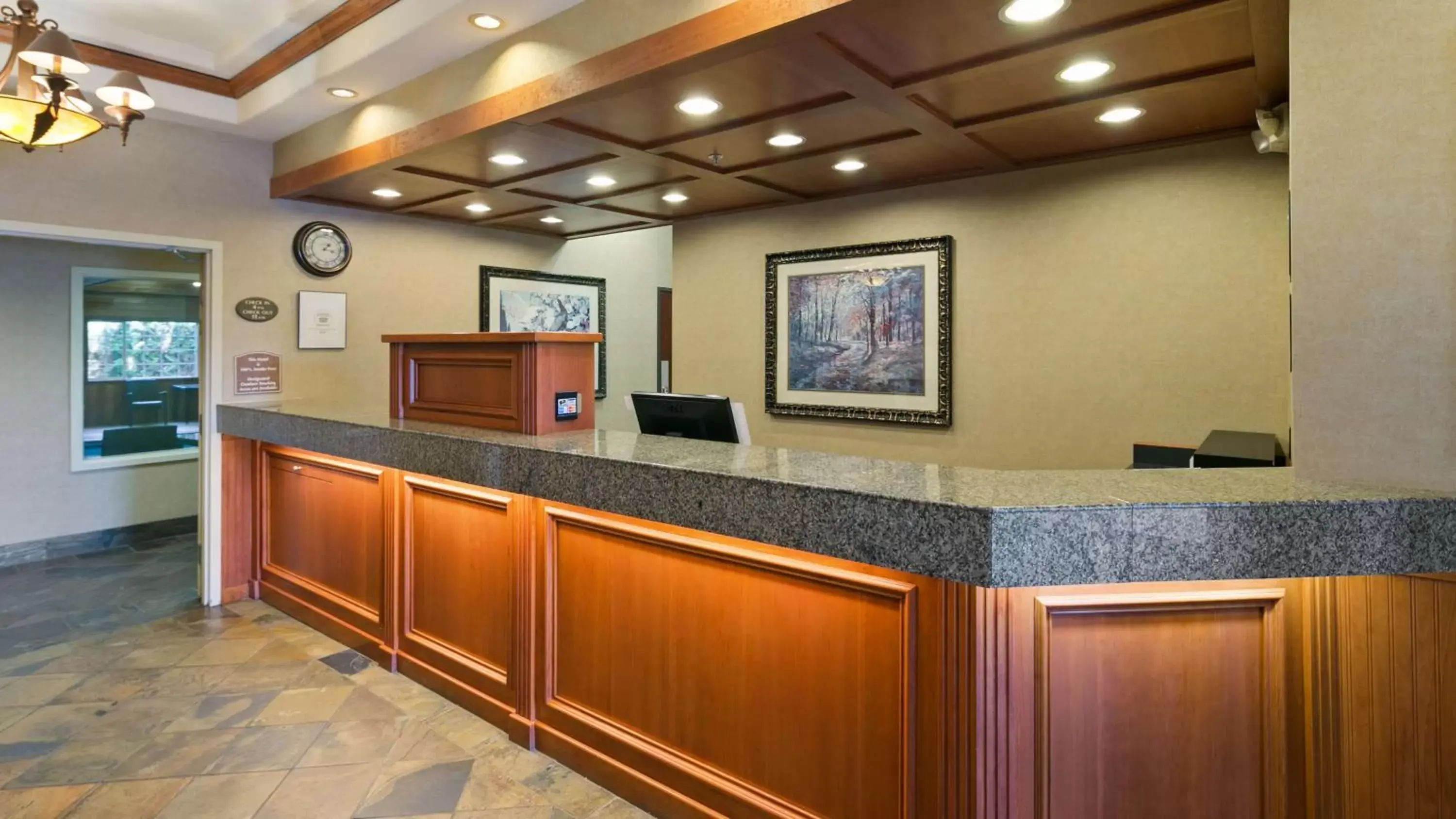 Lobby or reception, Lobby/Reception in Best Western University Inn and Suites