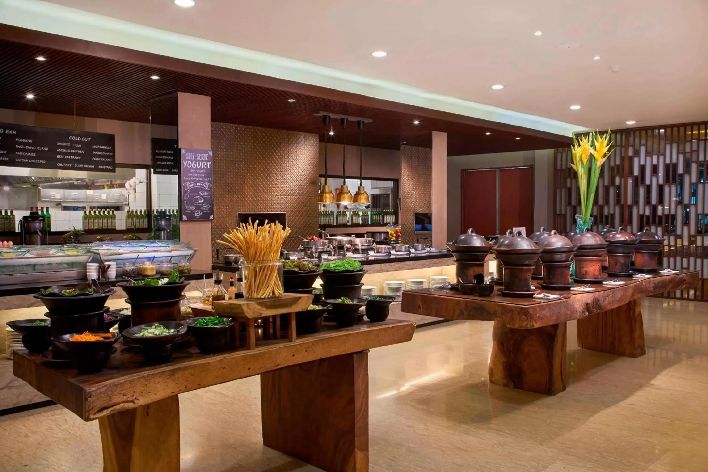 Breakfast, Restaurant/Places to Eat in Courtyard by Marriott Bali Nusa Dua Resort