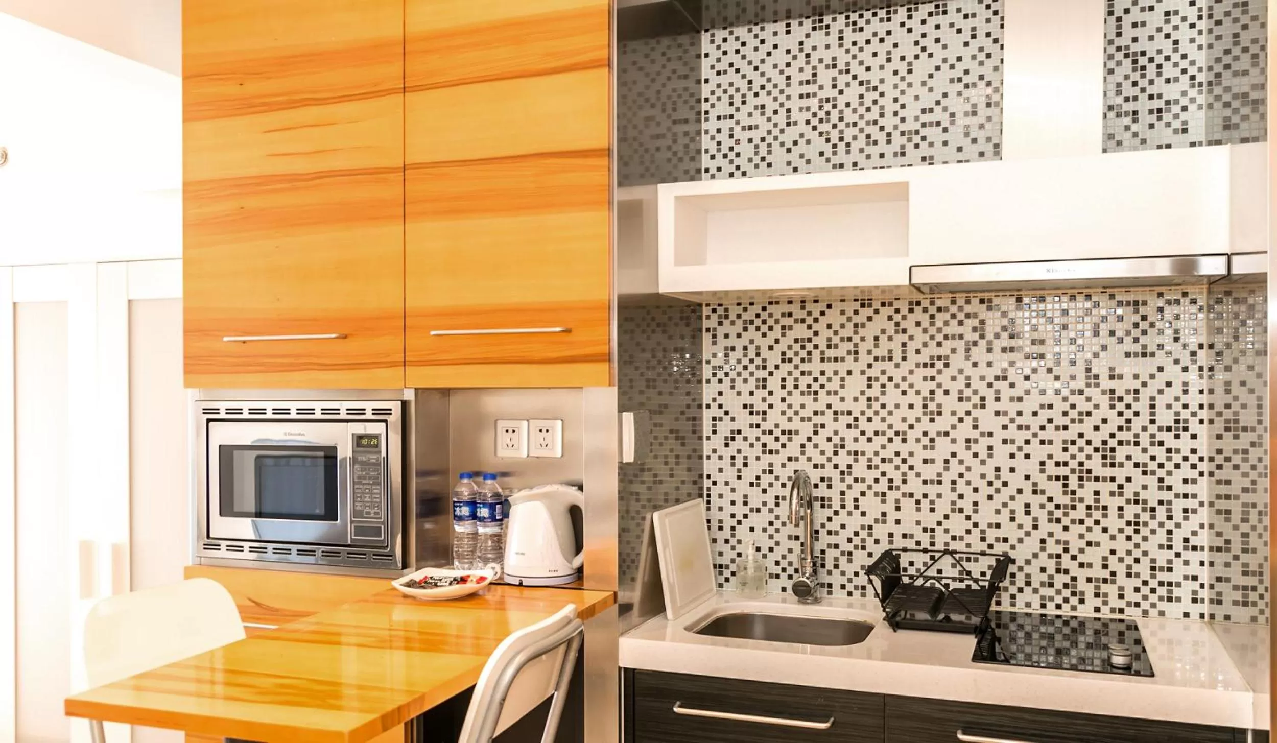 Kitchen or kitchenette in Modena by Fraser Putuo Shanghai