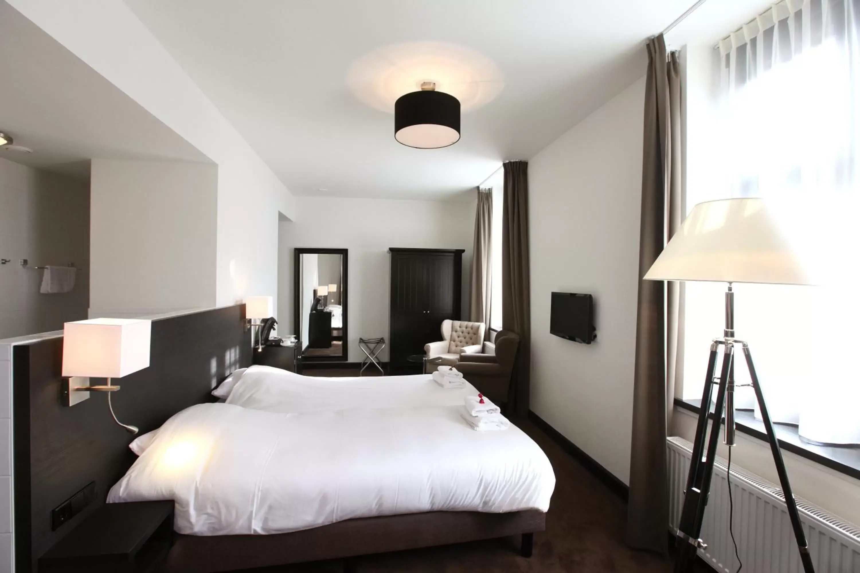 Bed in Grand Hotel Alkmaar