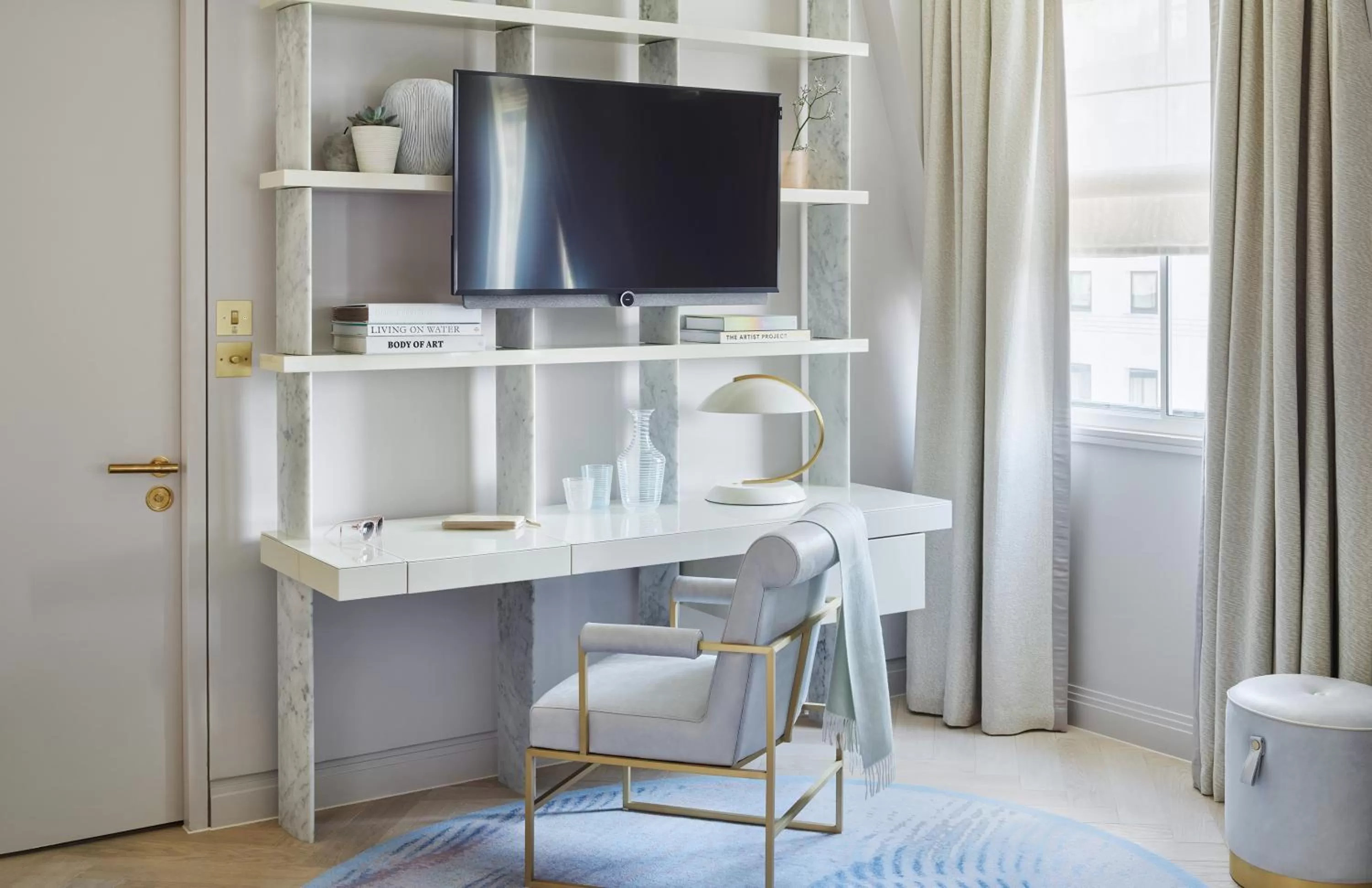 TV and multimedia in One Aldwych