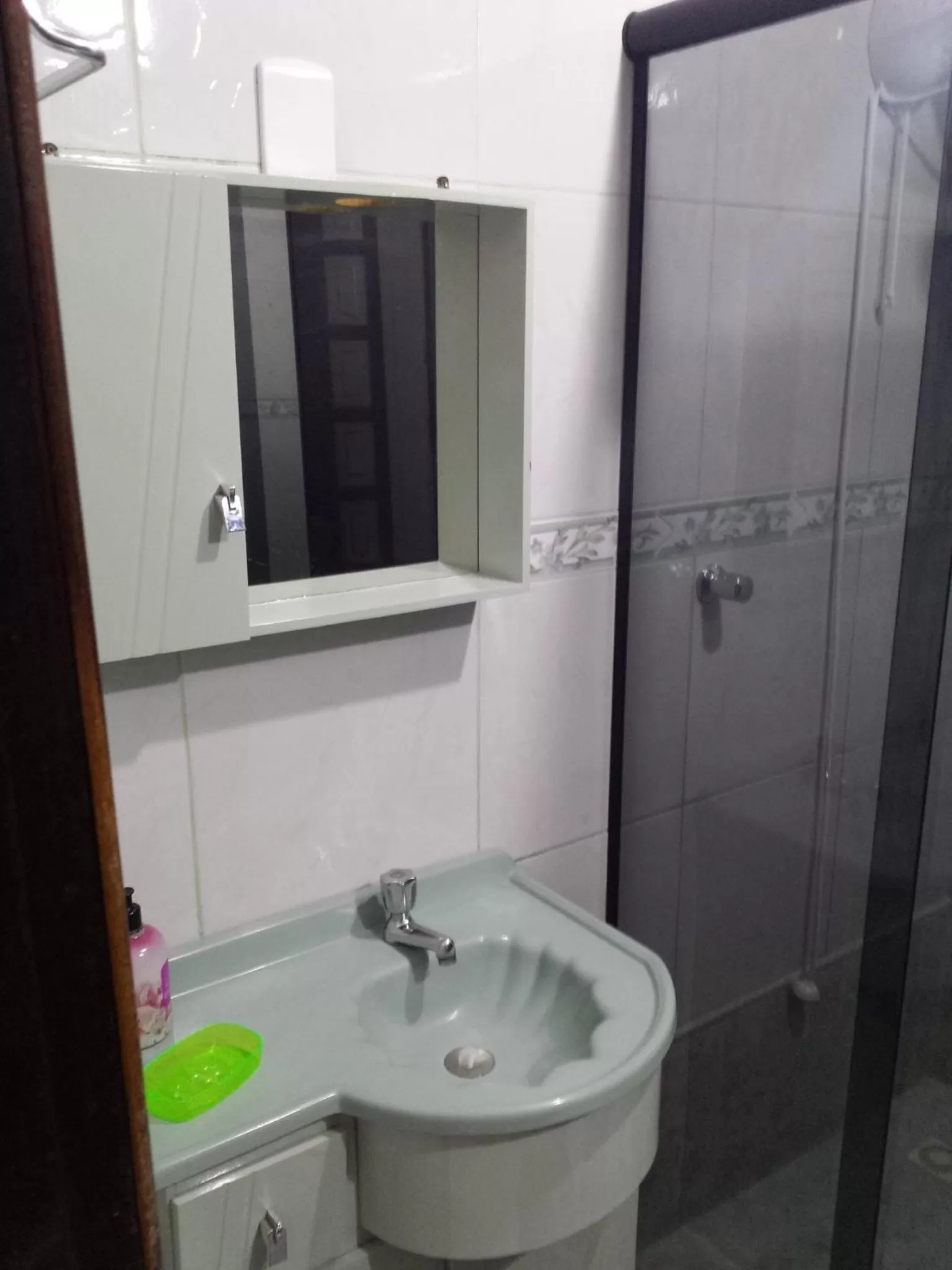 Shower, Bathroom in Pousada Tio Tonho