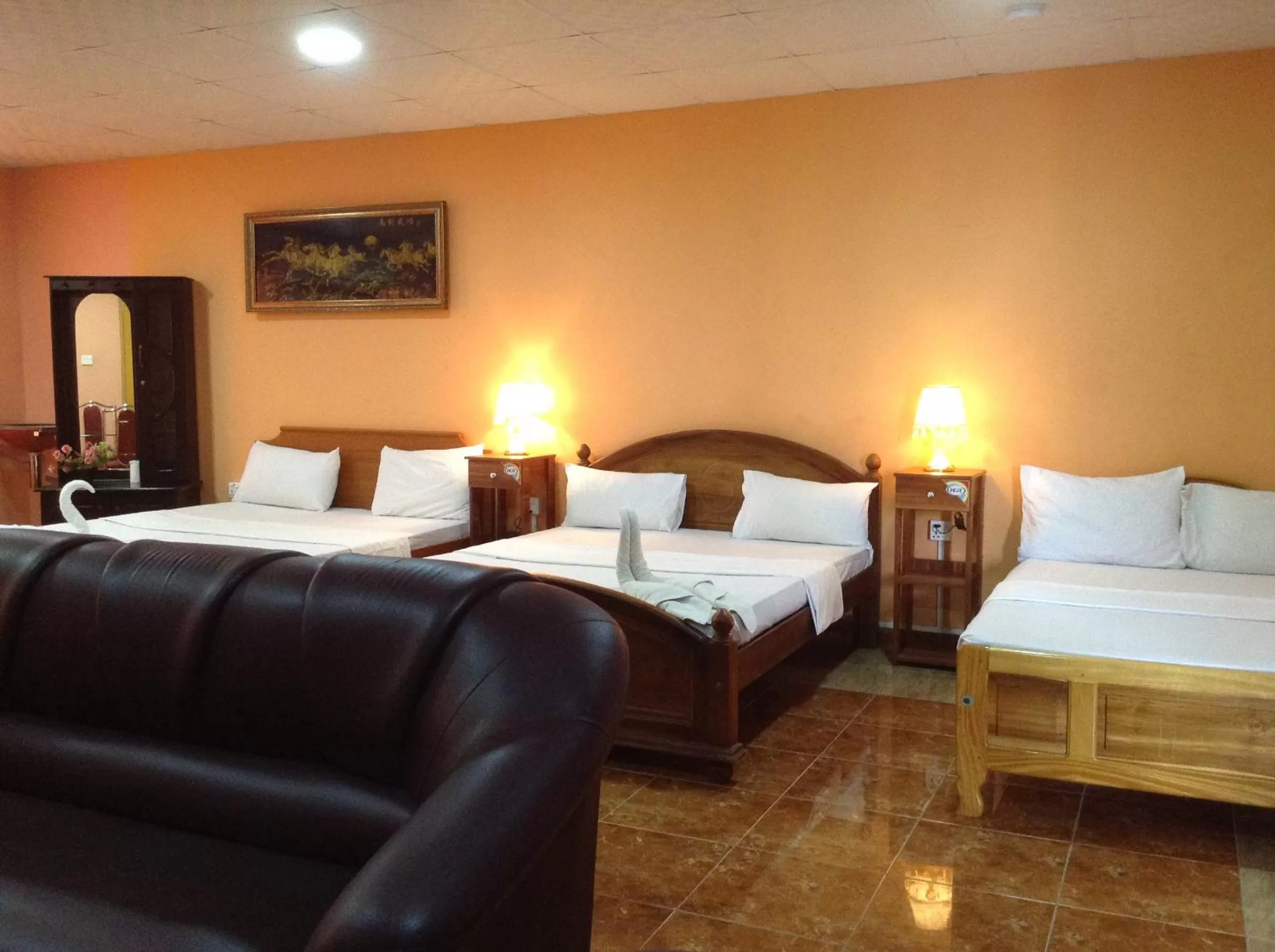 Bed in Sunshine Hotel