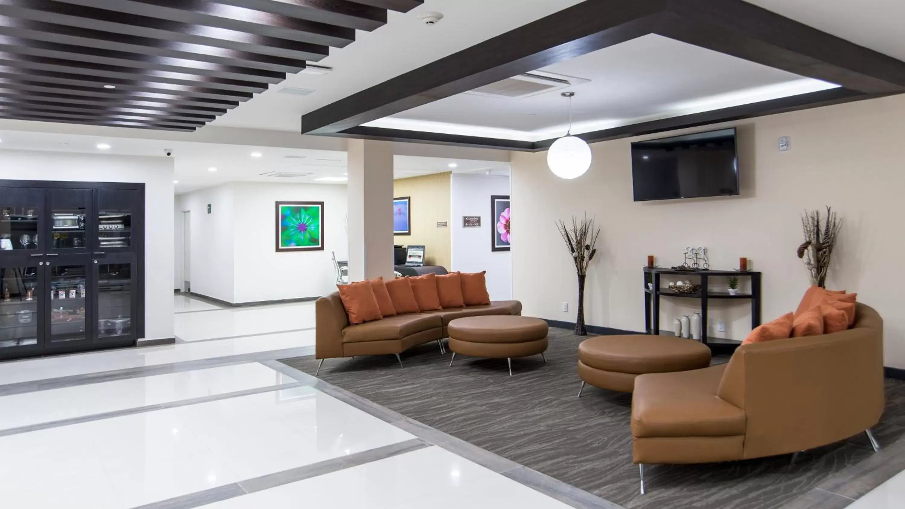 Property building, Seating Area in Candlewood Suites - Queretaro Juriquilla, an IHG Hotel