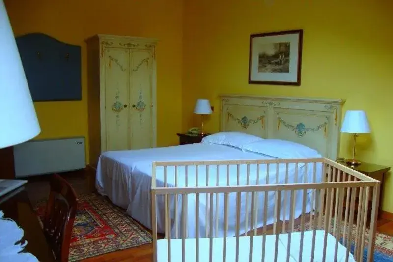 Bed in Hotel La Loggia