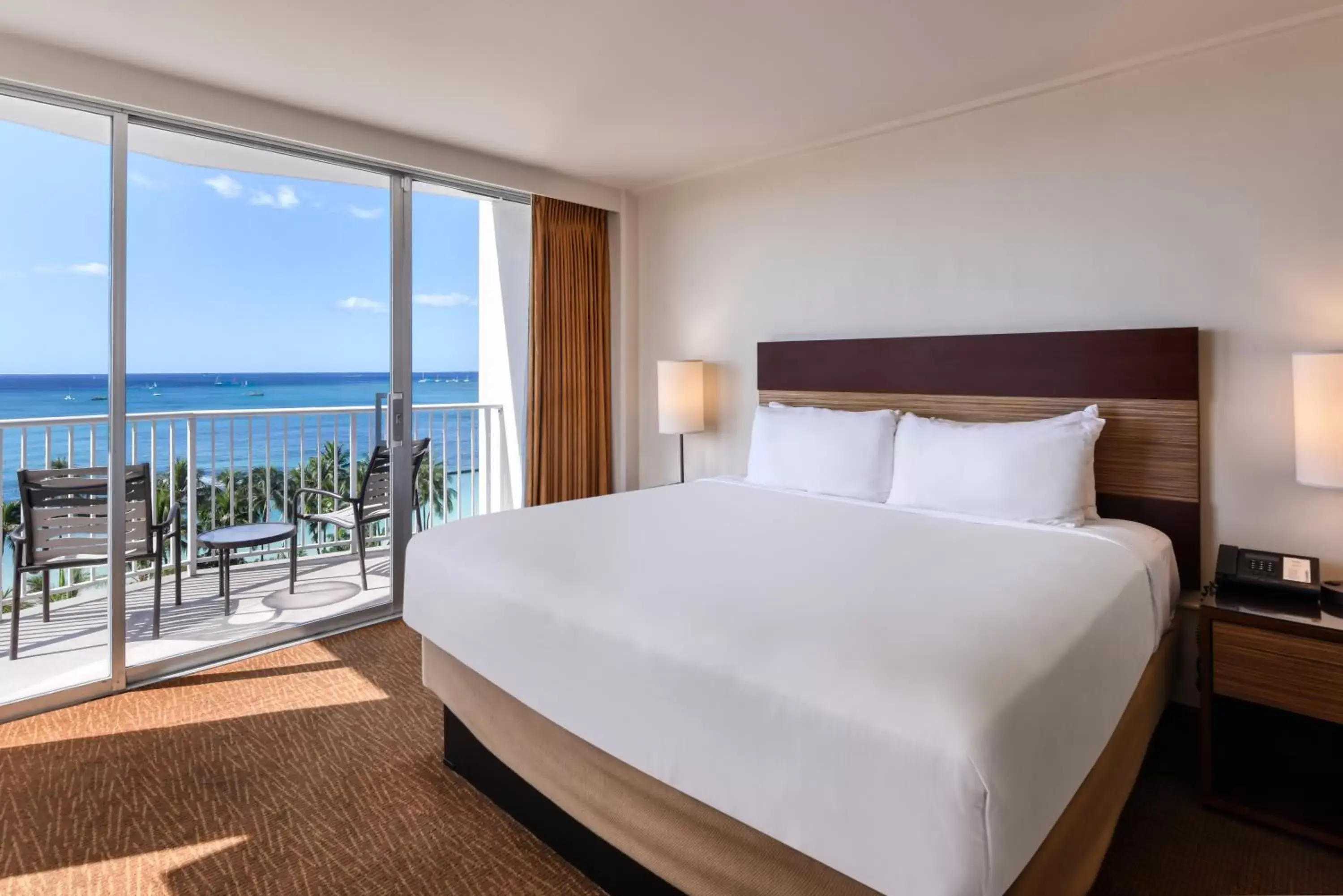 Ocean View King Room in Park Shore Waikiki Ocean View King Room in Park Shore Waikiki