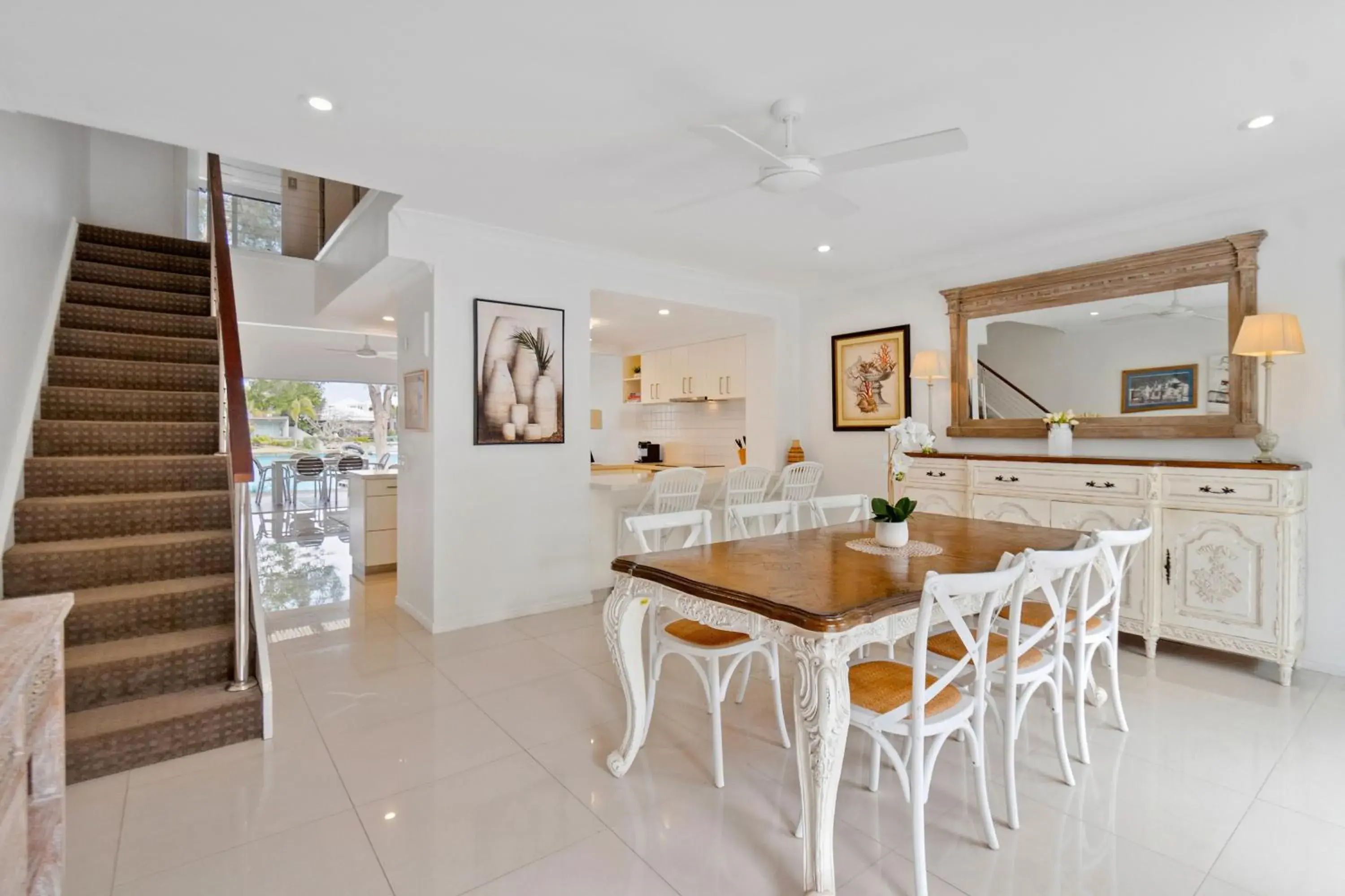 Dining Area in Noosa Entrance Waterfront Resort