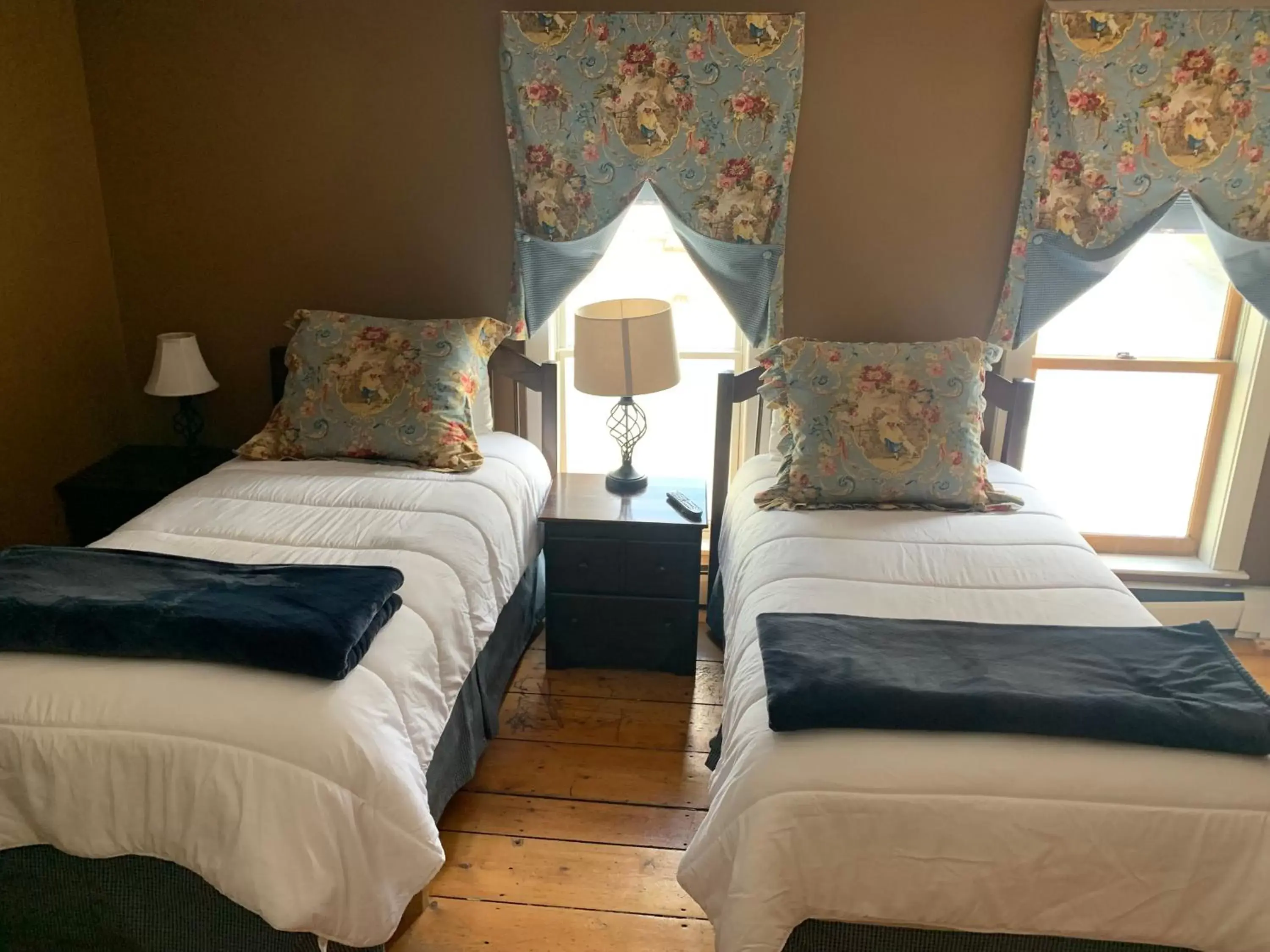 Bed in Smugglers Notch Inn