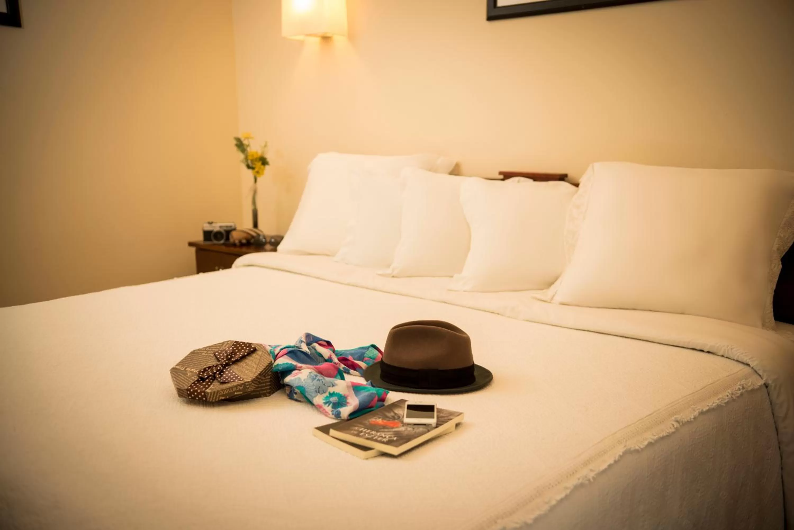 Bedroom, Bed in Hotel Aliados