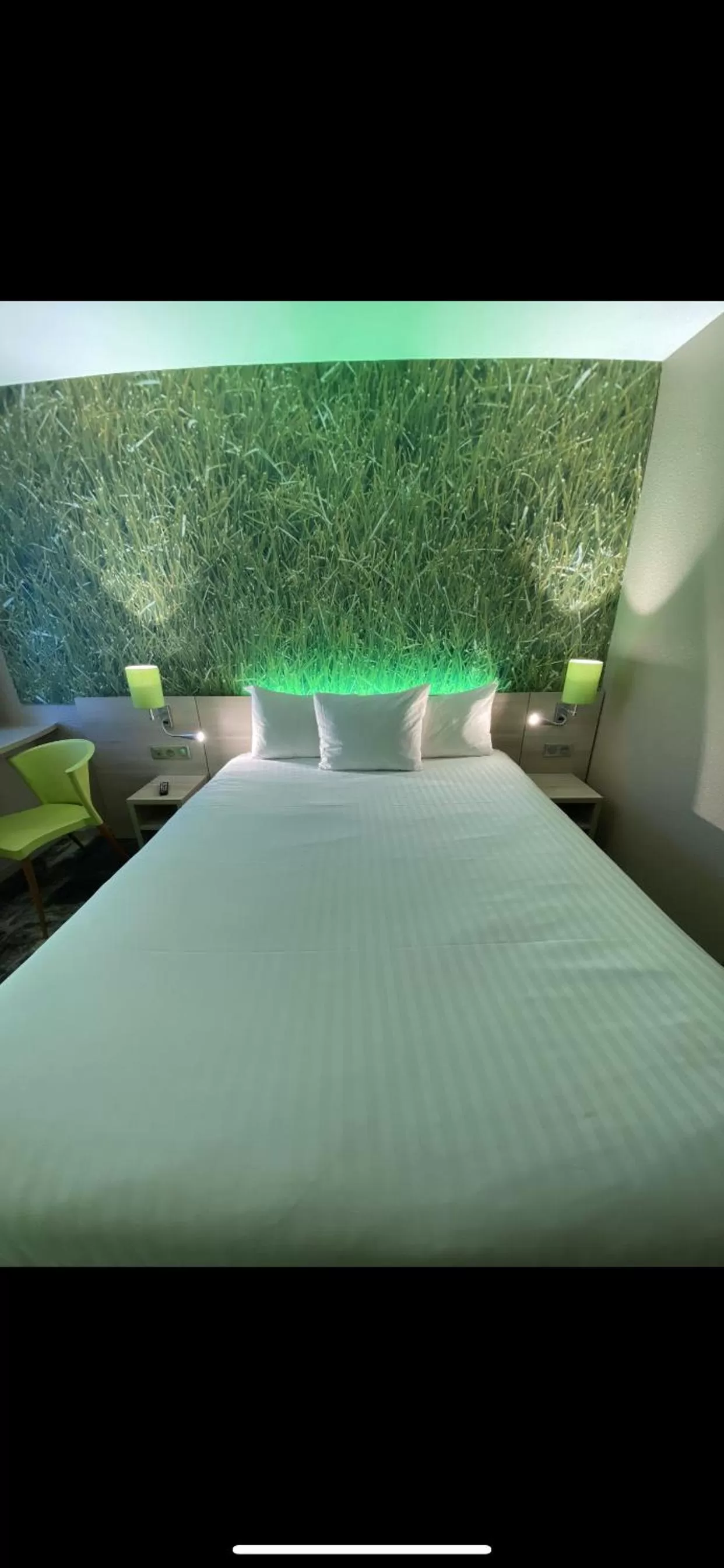 Bed in ibis Styles Fontenay